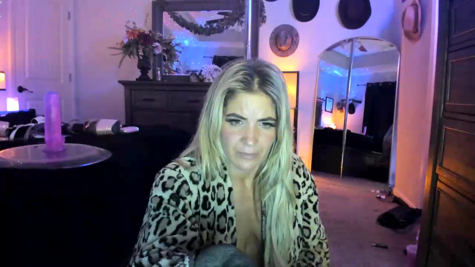 Gallery image thumbnail from PoleBunnyXxx's myfreecams stream on, 06/29/2026, 08:15 image 11 of 20