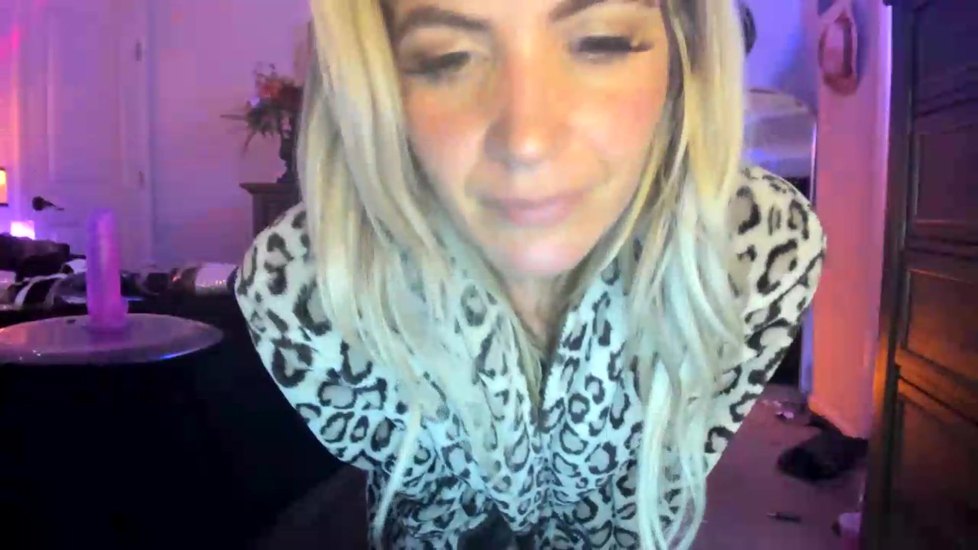 Gallery image thumbnail from PoleBunnyXxx's myfreecams stream on, 06/29/2026, 08:15 image 16 of 20