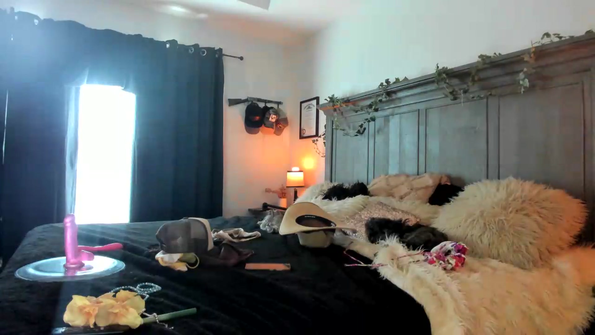 Gallery image thumbnail from PoleBunnyXxx's myfreecams stream on, 07/16/2026, 19:35 image 10 of 20