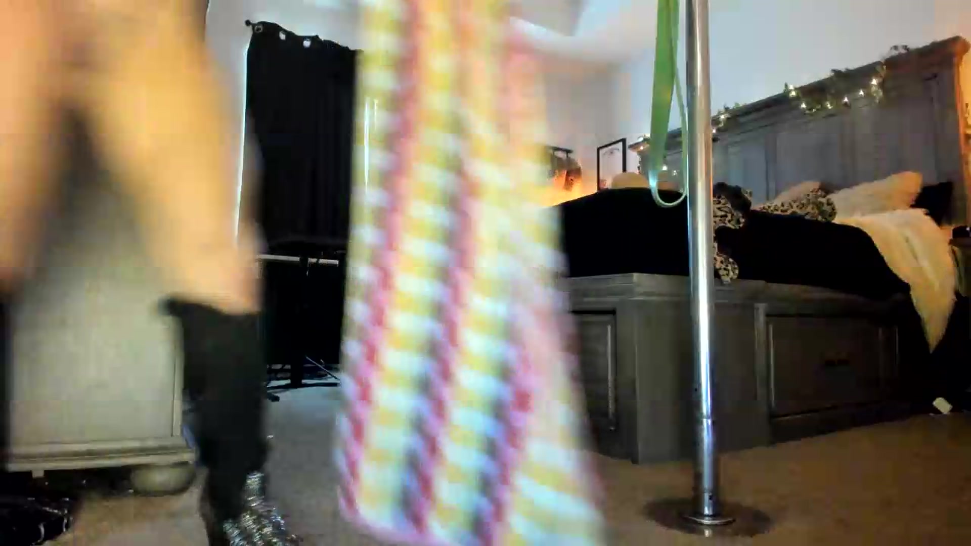 Gallery image thumbnail from PoleBunnyXxx's myfreecams stream on, 07/21/2026, 24:51 image 10 of 20