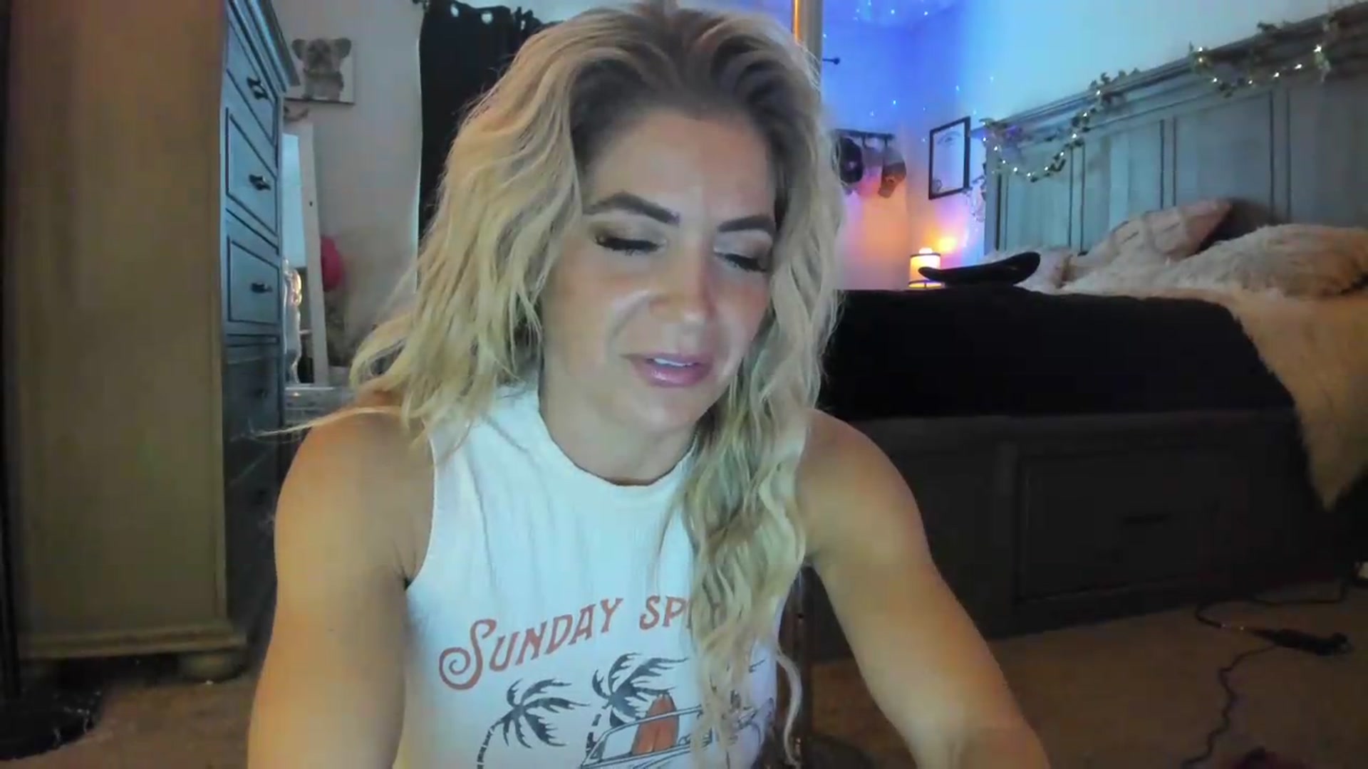 Gallery image thumbnail from PoleBunnyXxx's myfreecams stream on, 07/26/2026, 22:17 image 7 of 20