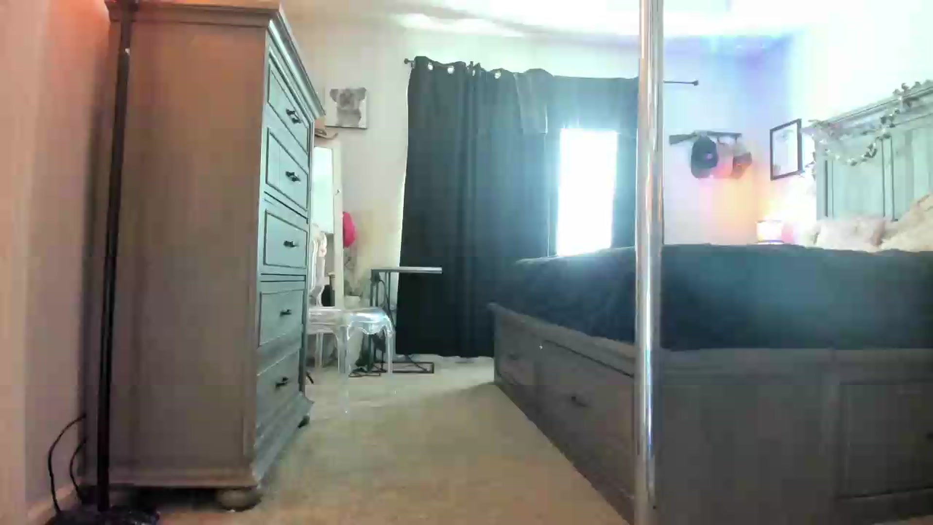 Gallery image thumbnail from PoleBunnyXxx's myfreecams stream on, 07/26/2026, 22:17 image 1 of 20