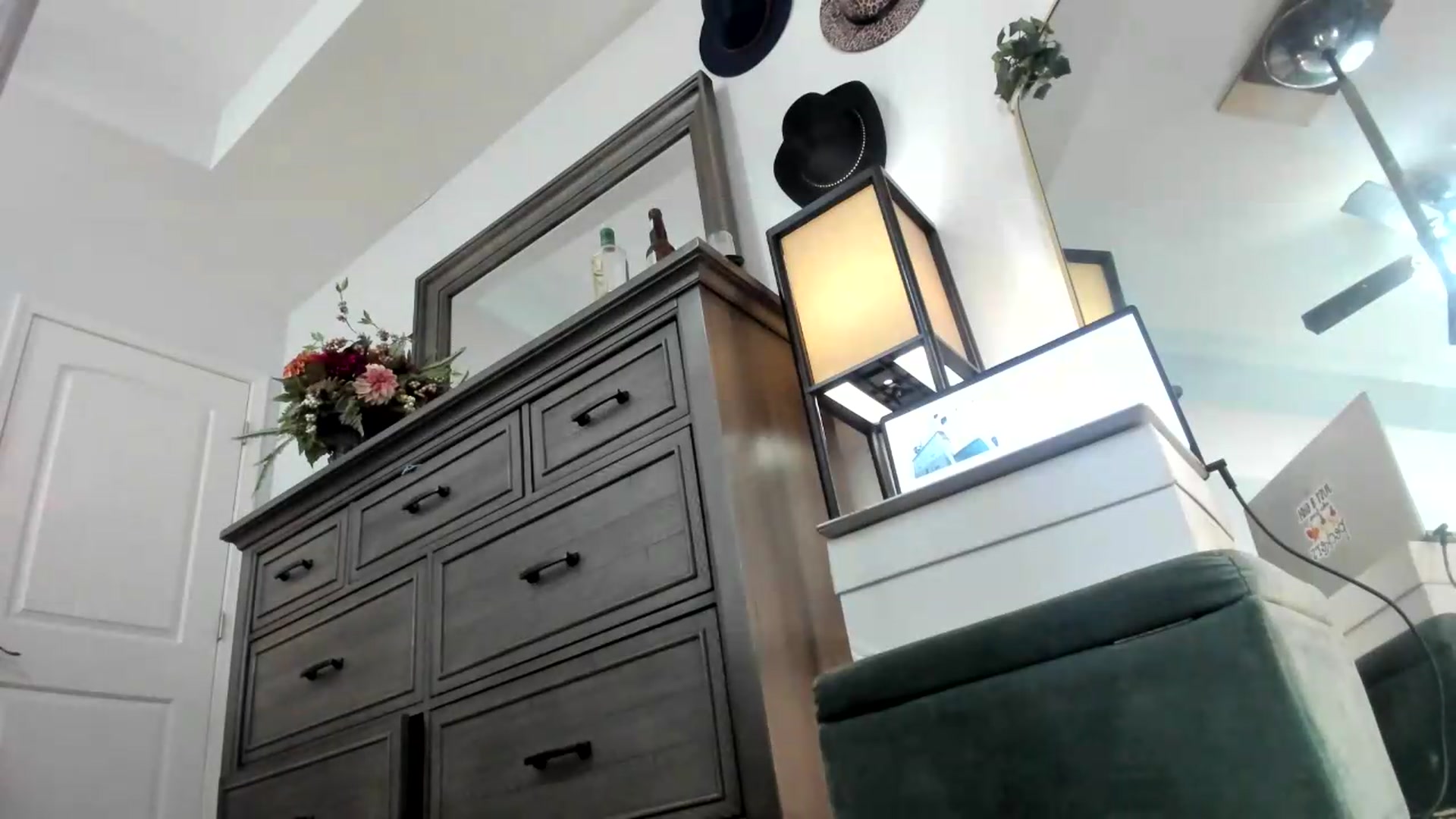 Gallery image thumbnail from PoleBunnyXxx's myfreecams stream on, 09/16/2026, 21:38 image 9 of 20