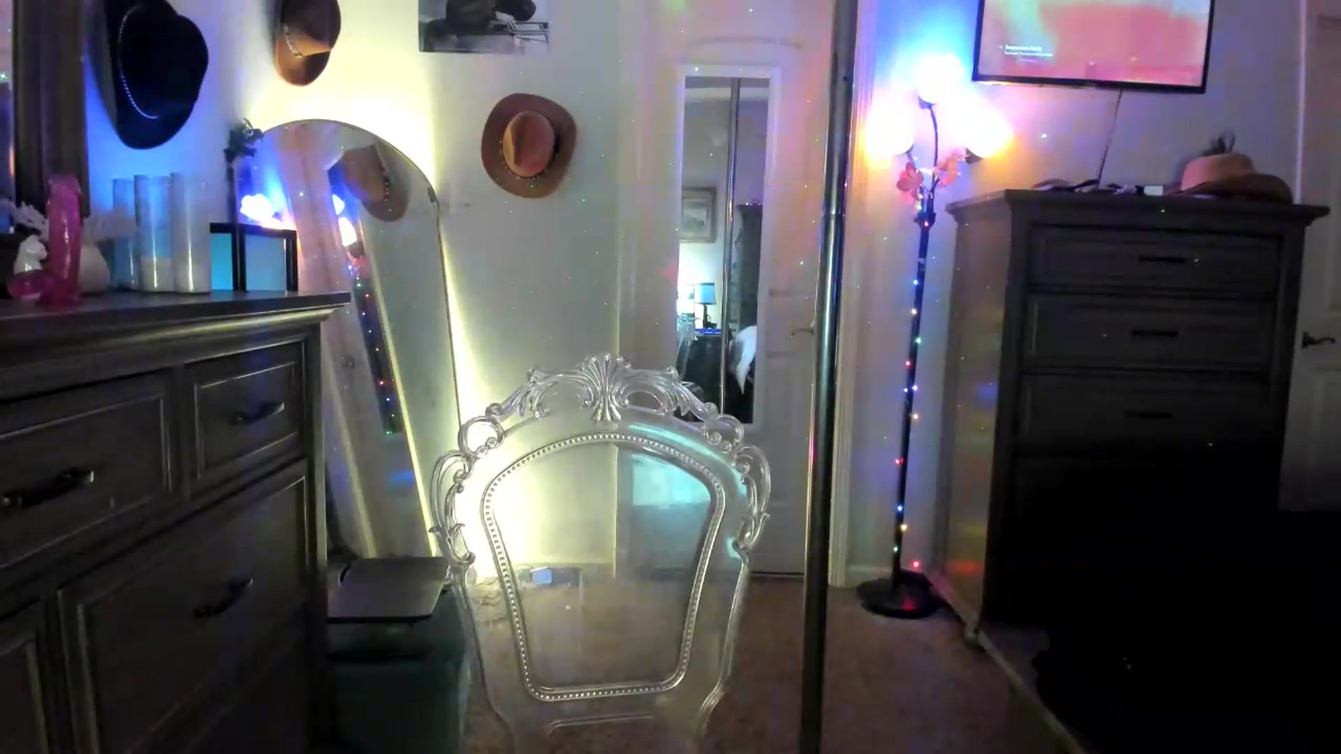 Gallery image thumbnail from PoleBunnyXxx's myfreecams stream on, 09/26/2026, 23:32 image 11 of 20