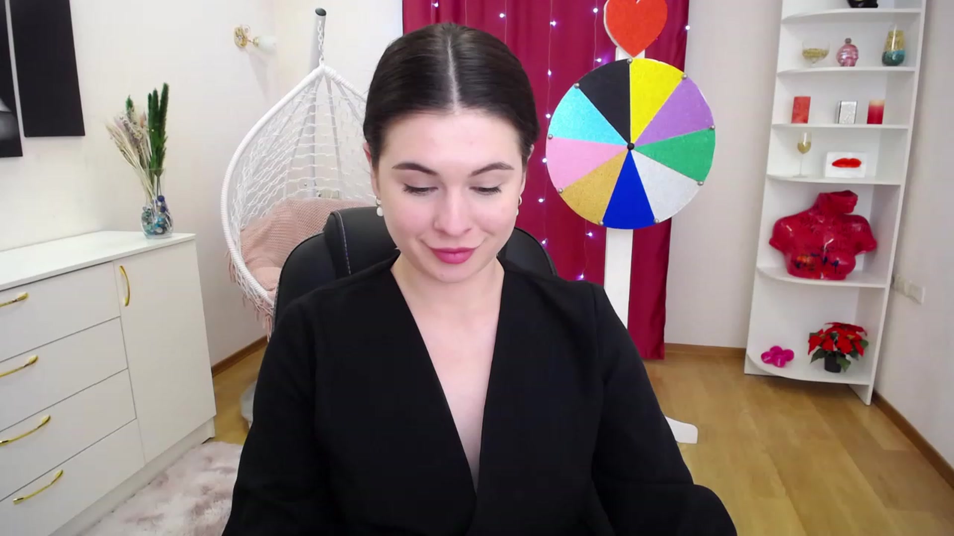 Gallery image thumbnail from PoliHolly's myfreecams stream on, 04/15/2023, 23:43 image 14 of 20