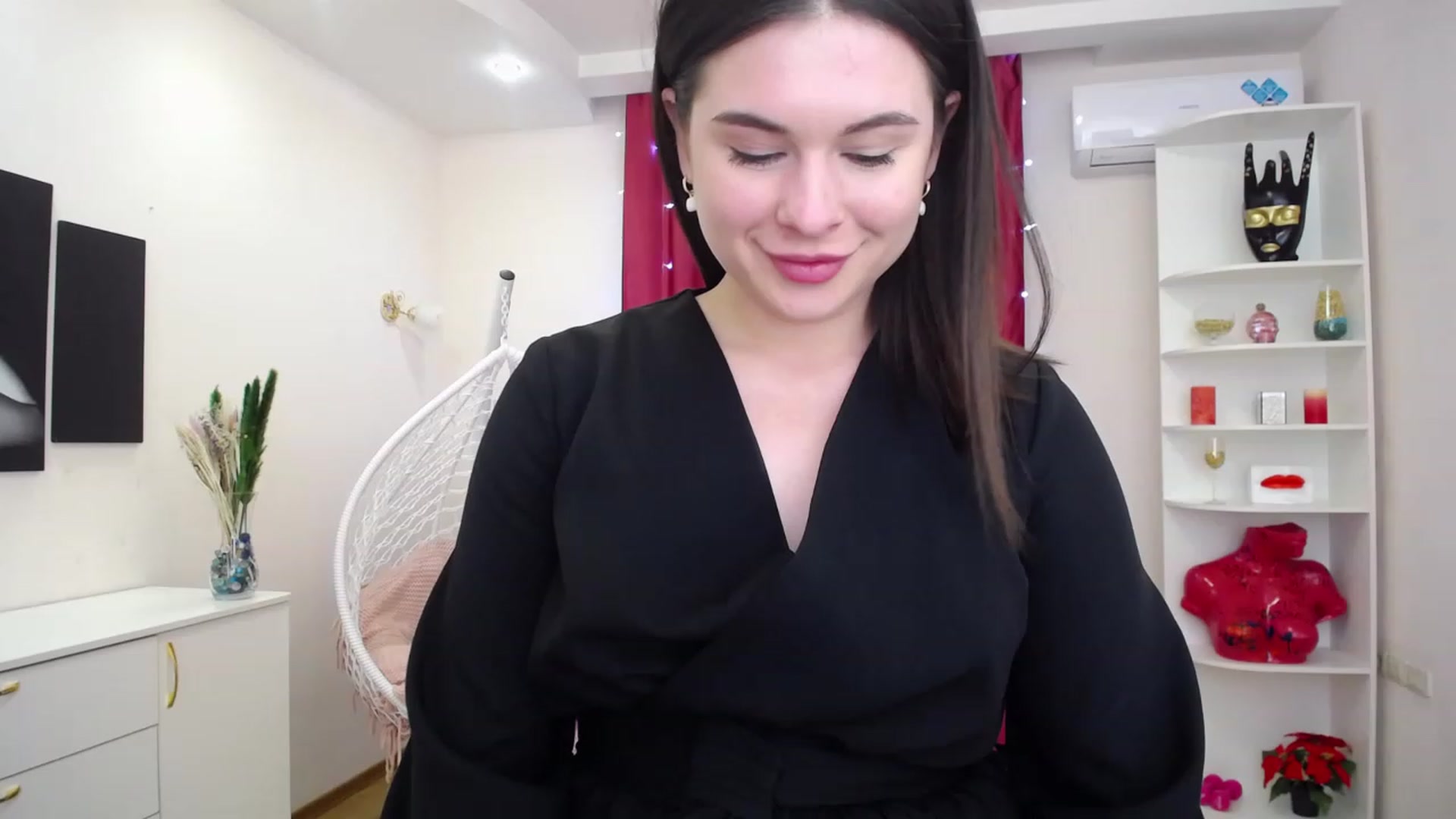 Gallery image thumbnail from PoliHolly's myfreecams stream on, 04/15/2023, 23:43 image 5 of 20