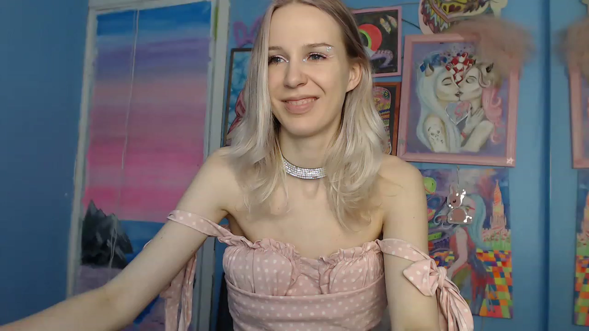 Gallery image thumbnail from PoliLoveLuna's myfreecams stream on, 05/22/2023, 05:46 image 11 of 20