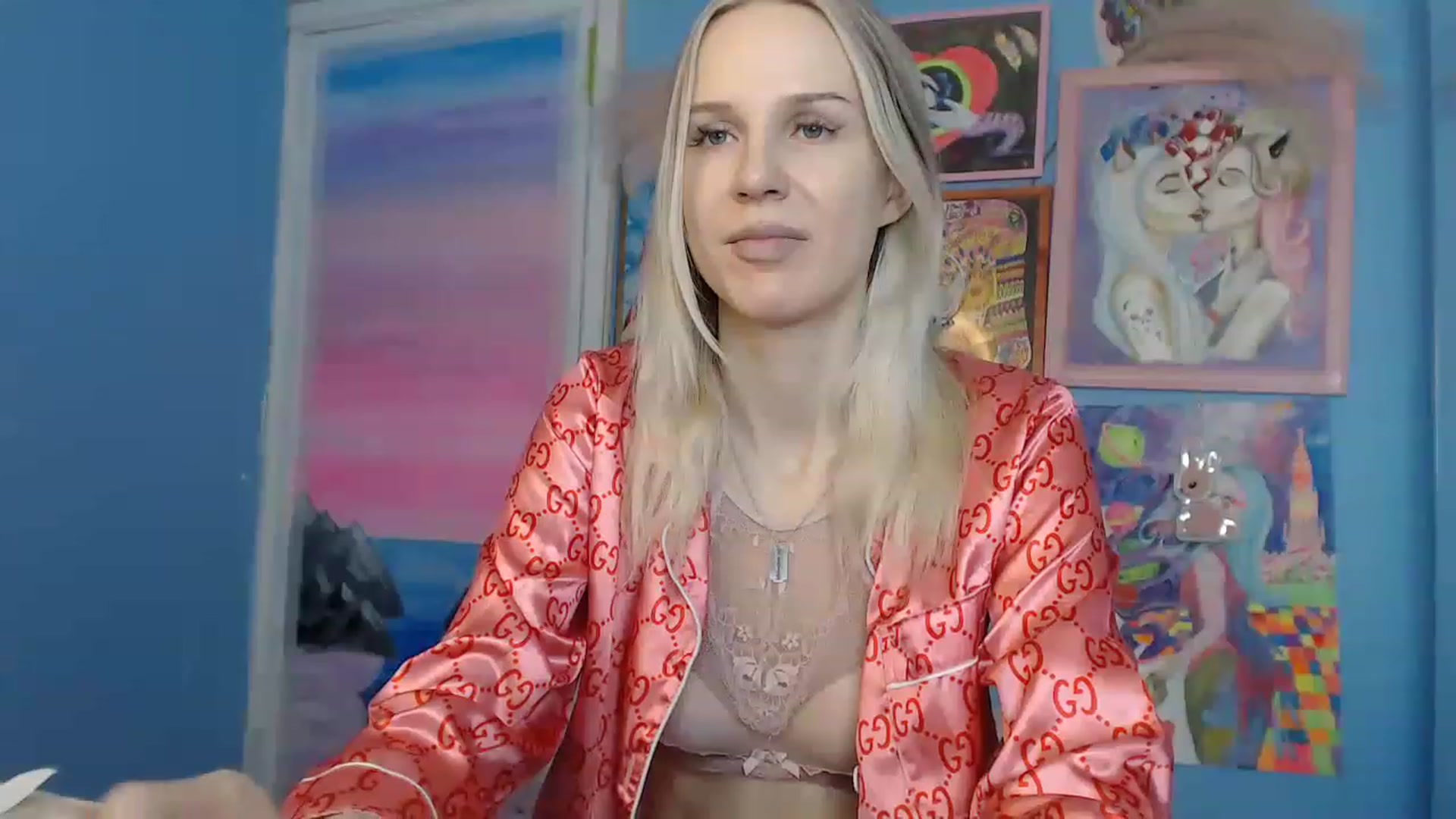 Gallery image thumbnail from PoliLoveLuna's myfreecams stream on, 06/02/2023, 07:08 image 6 of 20