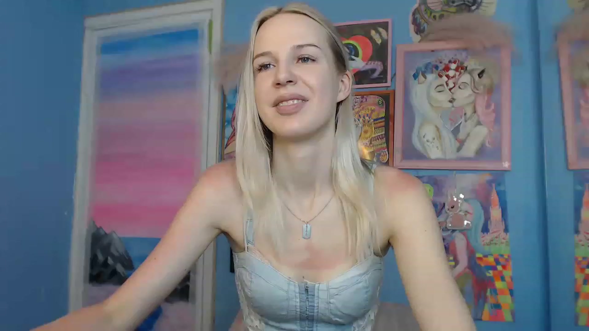 Gallery image thumbnail from PoliLoveLuna's myfreecams stream on, 06/05/2023, 05:32 image 1 of 20