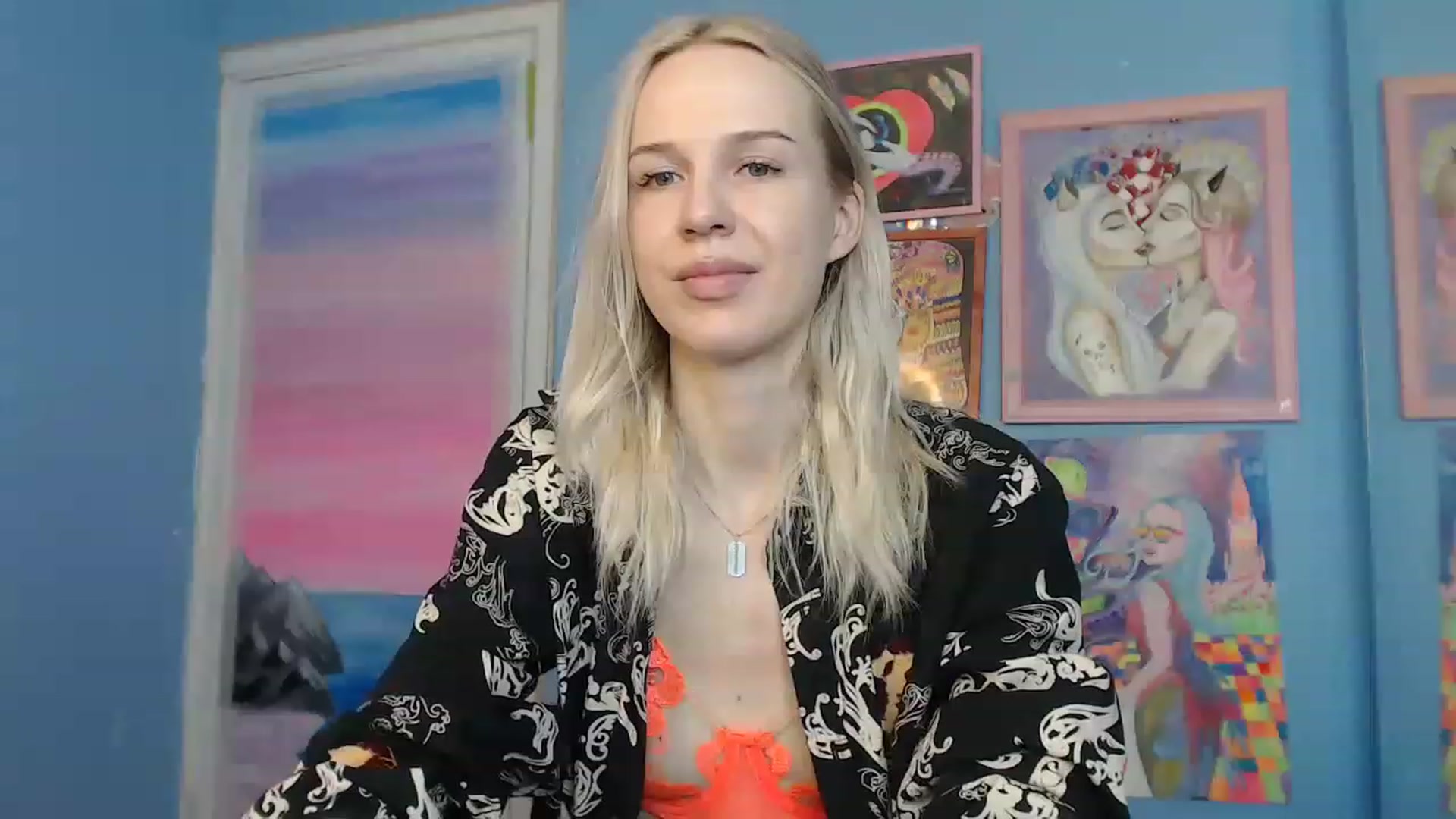 Gallery image thumbnail from PoliLoveLuna's myfreecams stream on, 06/06/2023, 06:32 image 3 of 20