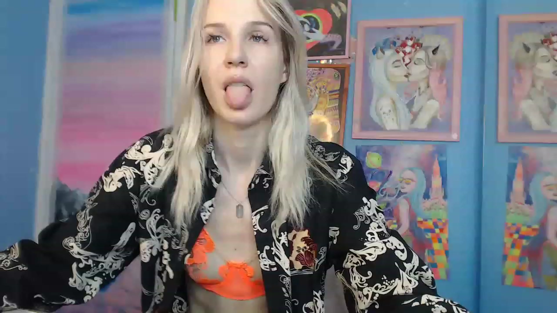 Gallery image thumbnail from PoliLoveLuna's myfreecams stream on, 06/06/2023, 06:32 image 15 of 20