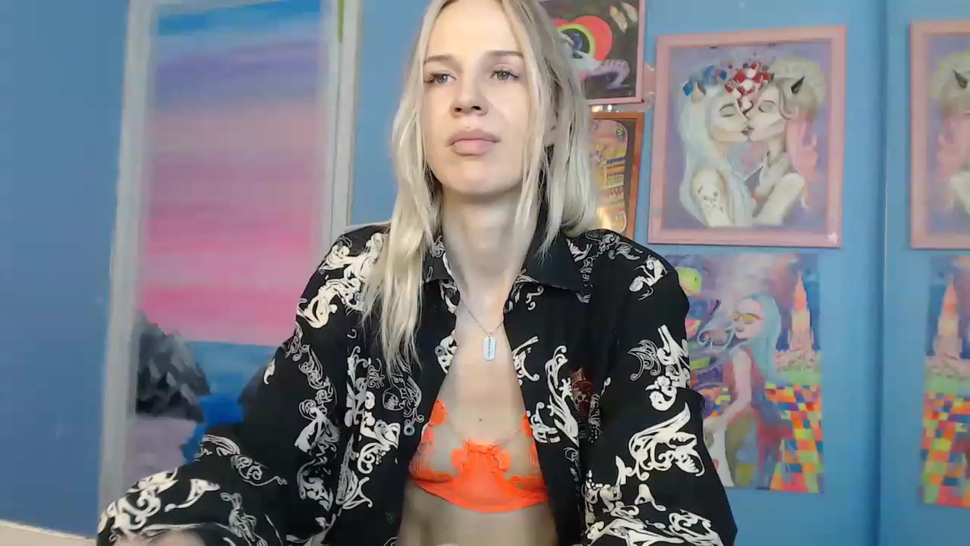 Gallery image thumbnail from PoliLoveLuna's myfreecams stream on, 06/06/2023, 06:32 image 17 of 20