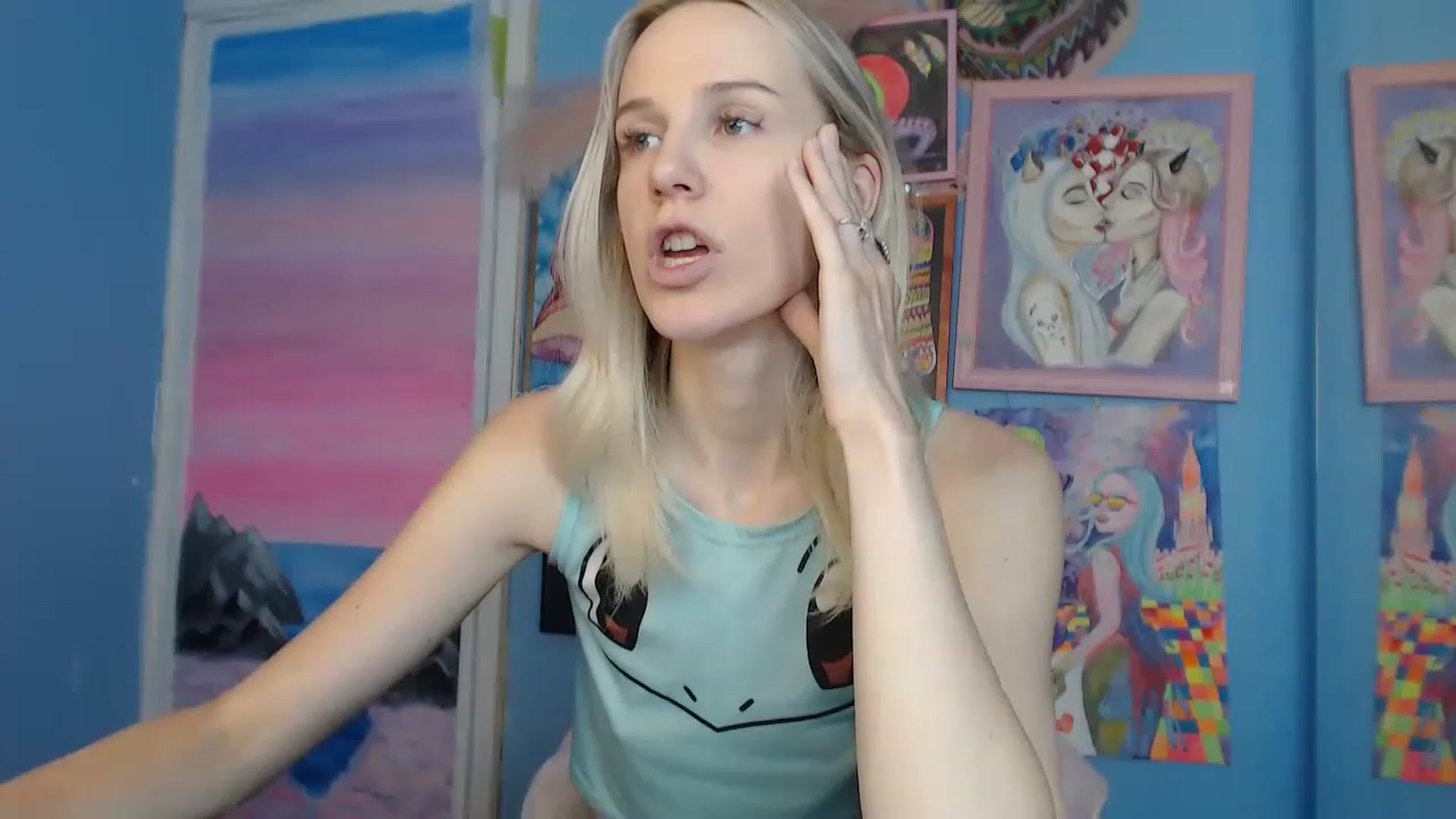 Gallery image thumbnail from PoliLoveLuna's myfreecams stream on, 06/12/2023, 07:35 image 14 of 20