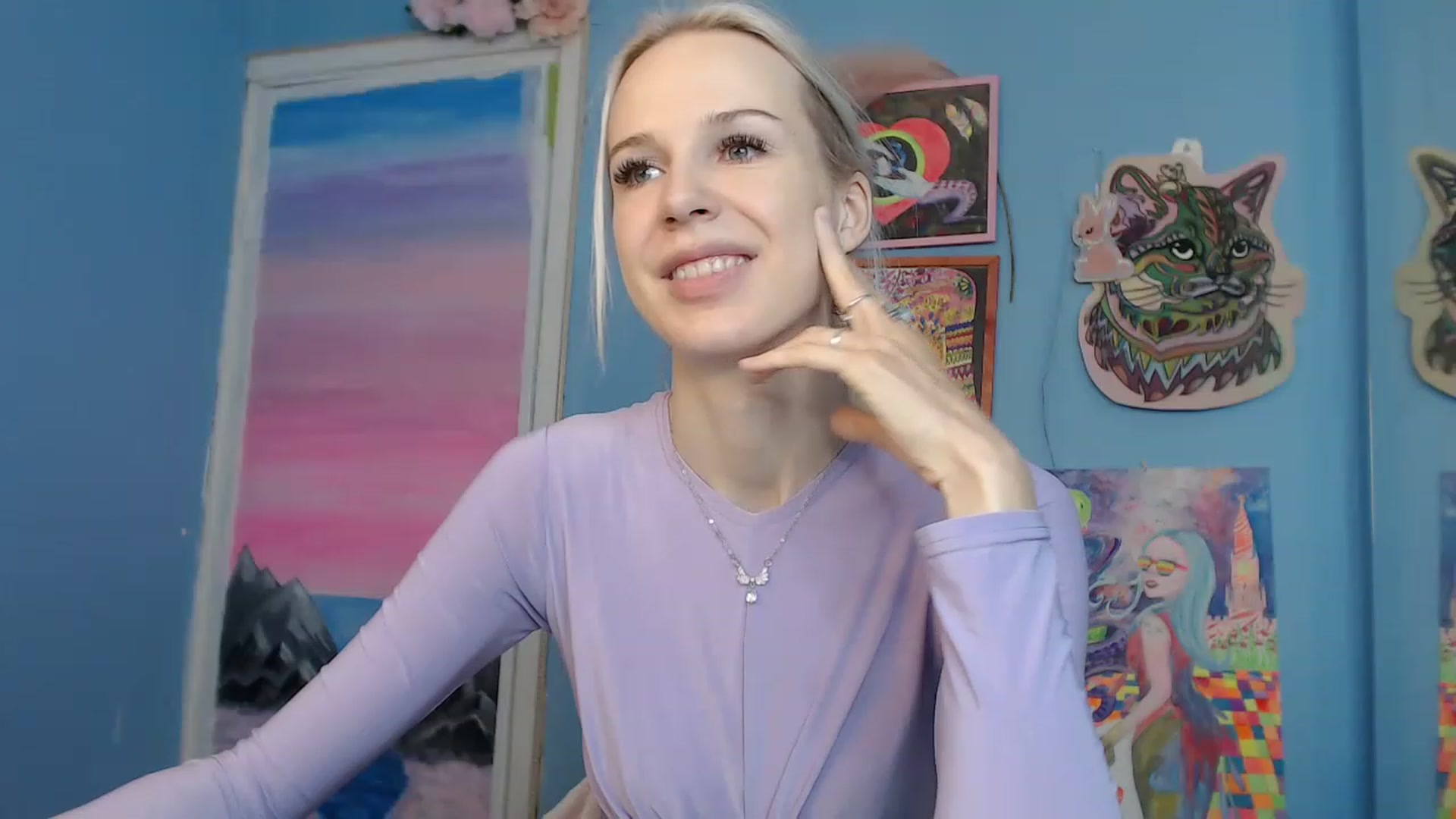 Gallery image thumbnail from PoliLoveLuna's myfreecams stream on, 06/19/2023, 04:40 image 8 of 20