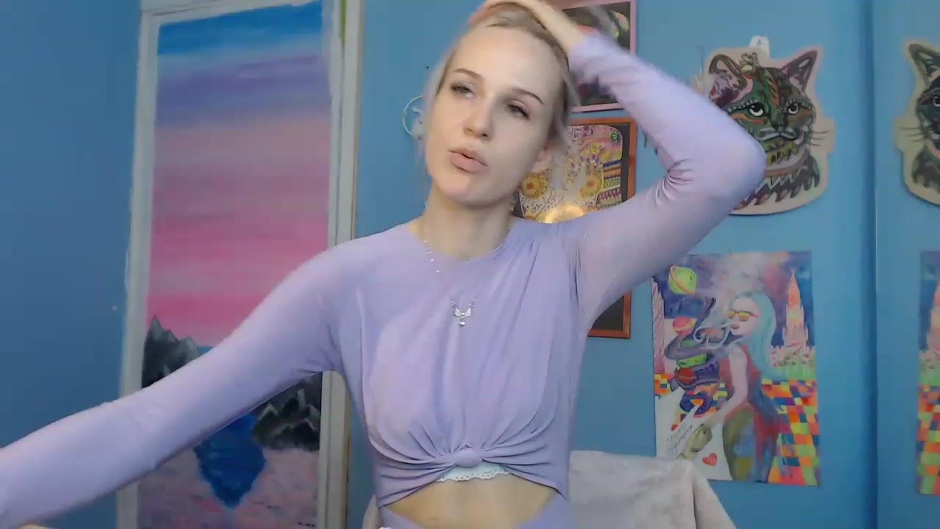 Gallery image thumbnail from PoliLoveLuna's myfreecams stream on, 06/19/2023, 06:38 image 12 of 20