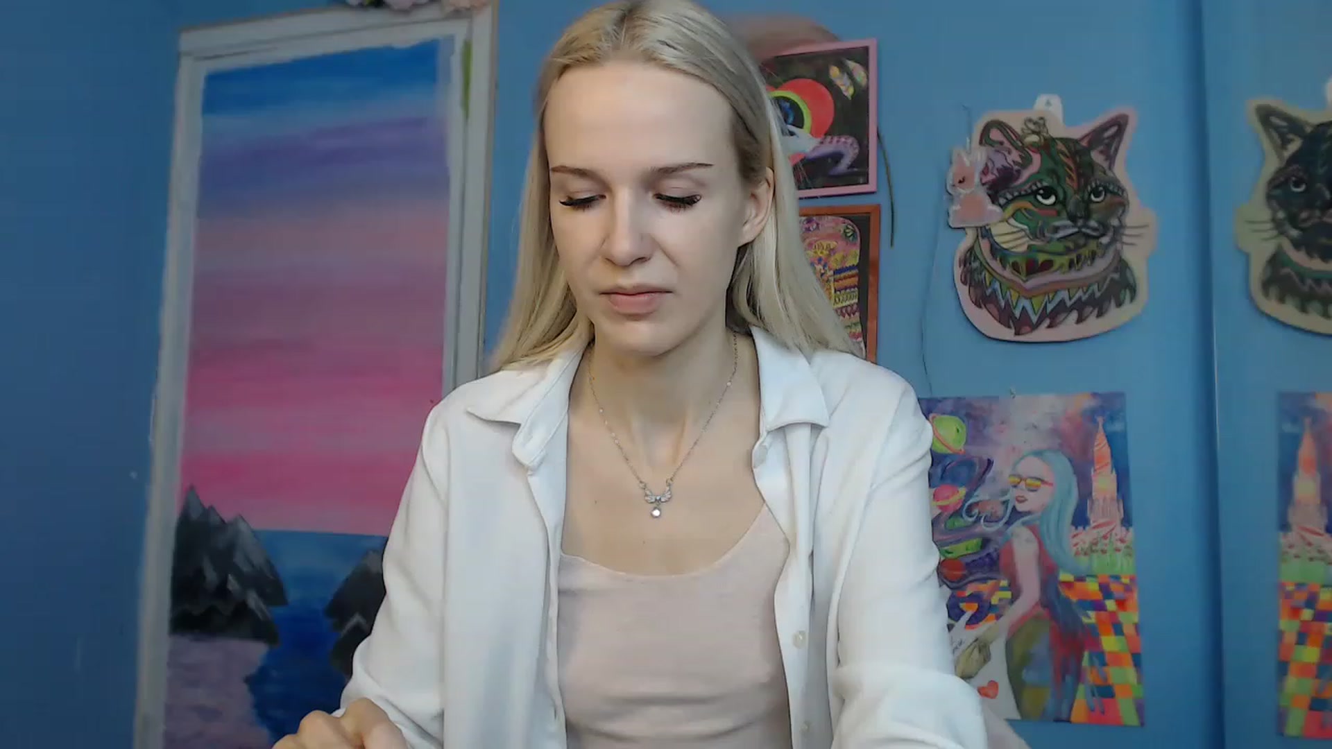 Gallery image thumbnail from PoliLoveLuna's myfreecams stream on, 06/23/2023, 04:53 image 9 of 20