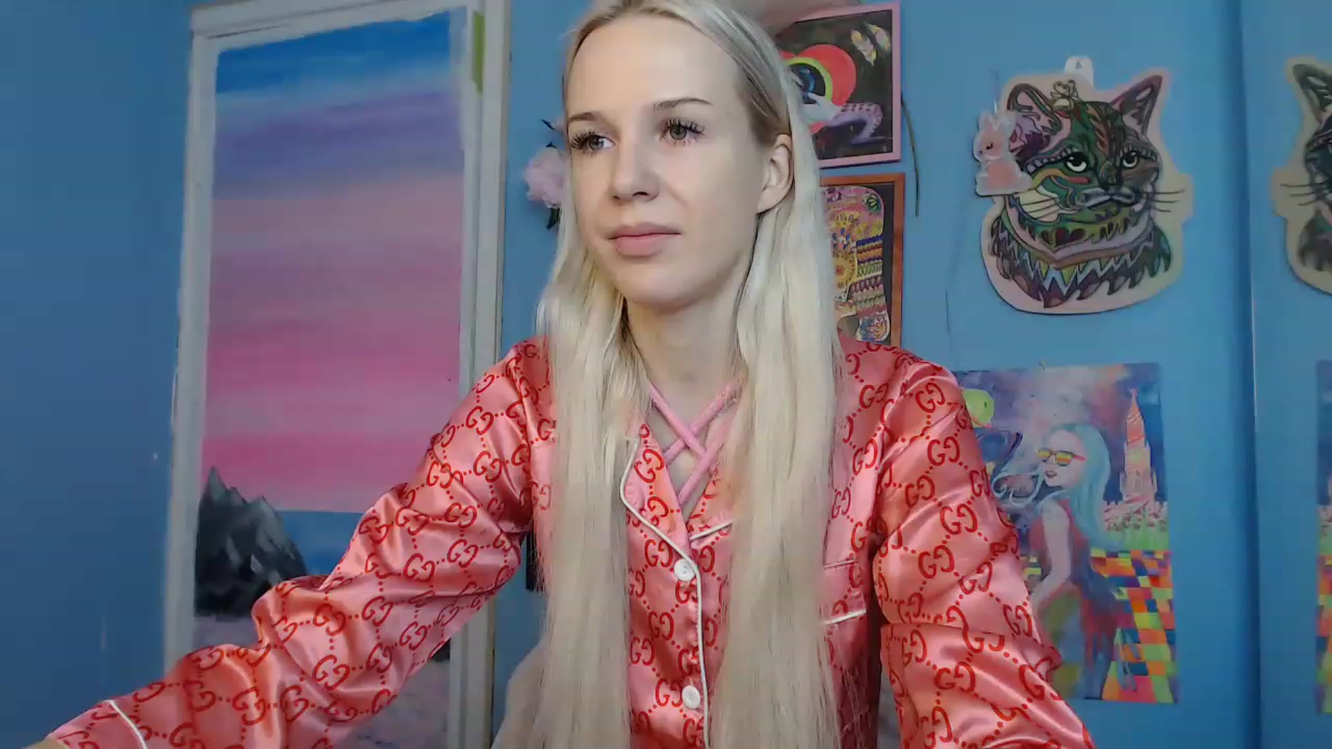 Gallery image thumbnail from PoliLoveLuna's myfreecams stream on, 06/28/2023, 05:06 image 1 of 20