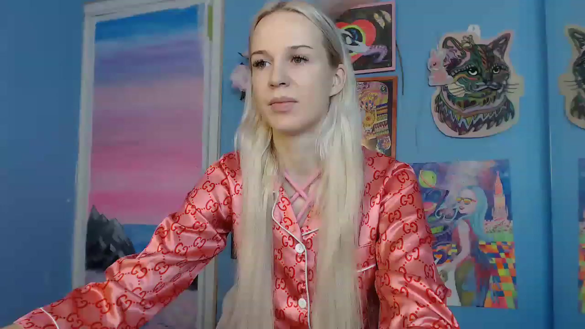 Gallery image thumbnail from PoliLoveLuna's myfreecams stream on, 06/28/2023, 05:06 image 2 of 20