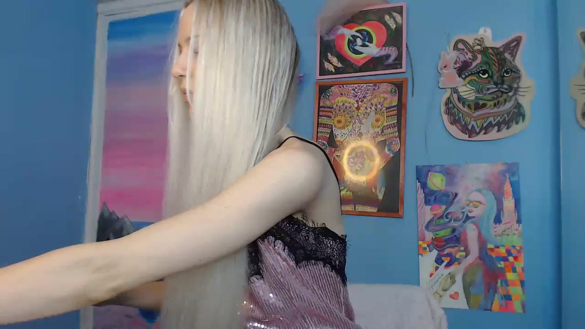 Gallery image thumbnail from PoliLoveLuna's myfreecams stream on, 06/30/2023, 05:31 image 7 of 20