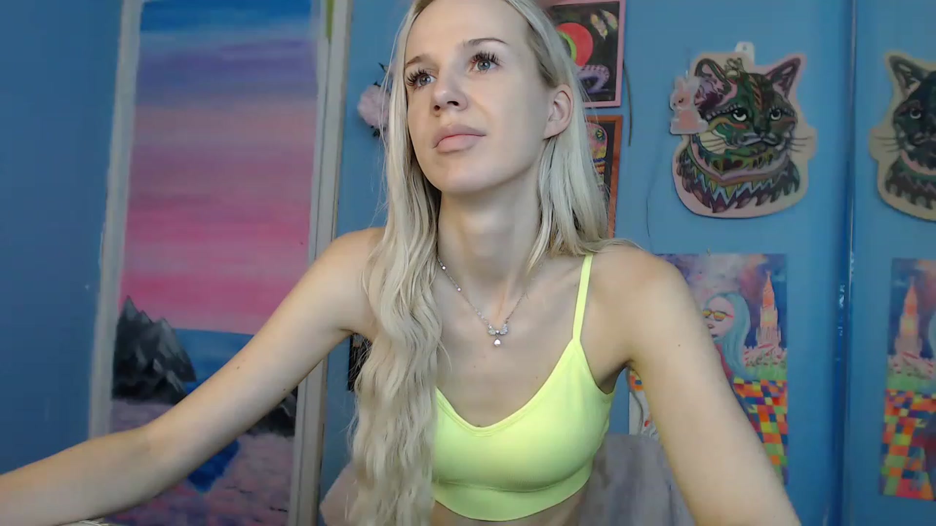 Gallery image thumbnail from PoliLoveLuna's myfreecams stream on, 07/04/2023, 05:25 image 19 of 20