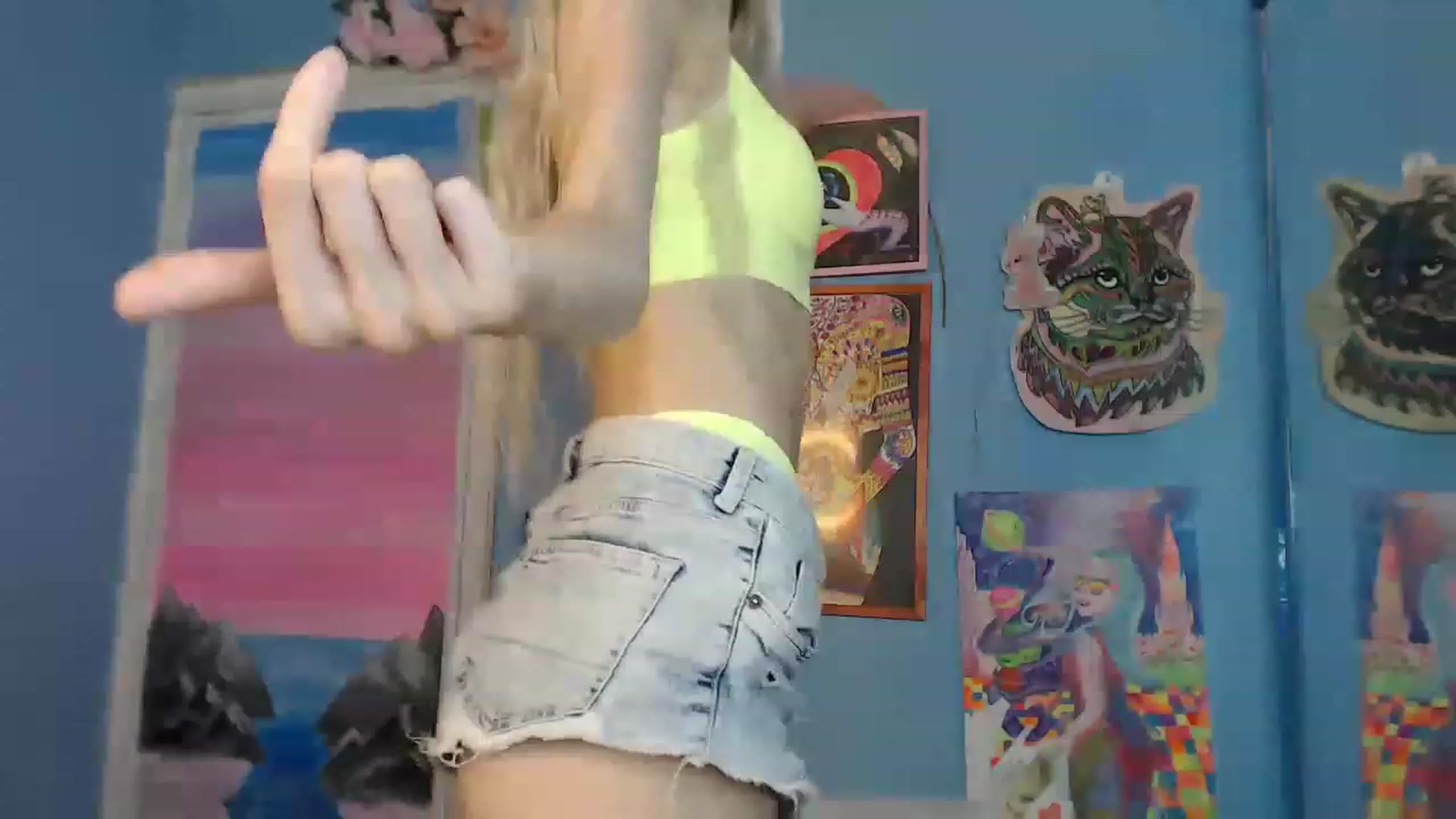 Gallery image thumbnail from PoliLoveLuna's myfreecams stream on, 07/04/2023, 05:25 image 2 of 20