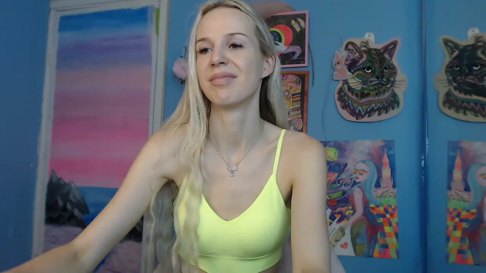 Gallery image thumbnail from PoliLoveLuna's myfreecams stream on, 07/04/2023, 05:25 image 4 of 20