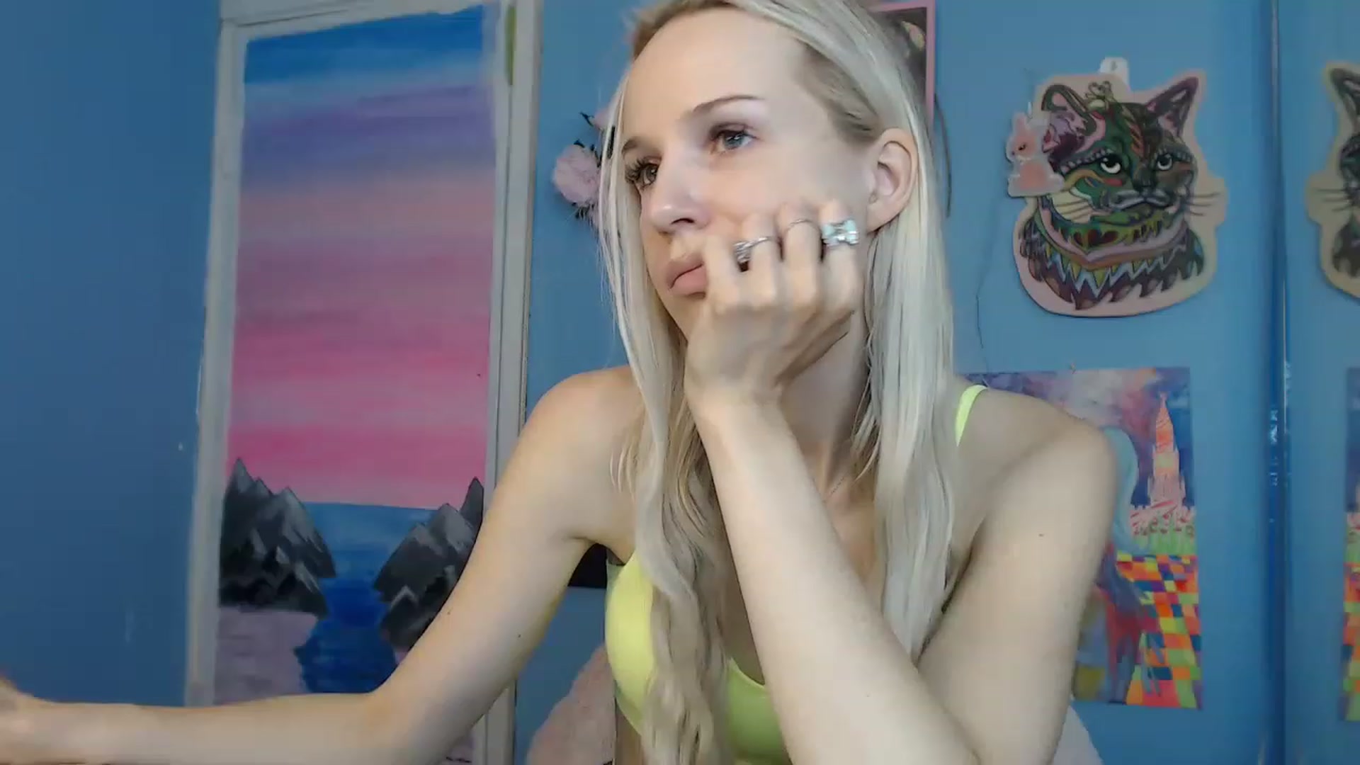 Gallery image thumbnail from PoliLoveLuna's myfreecams stream on, 07/04/2023, 05:59 image 9 of 20