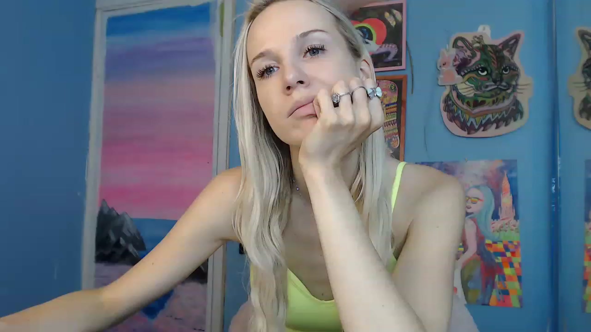 Gallery image thumbnail from PoliLoveLuna's myfreecams stream on, 07/04/2023, 05:59 image 8 of 20