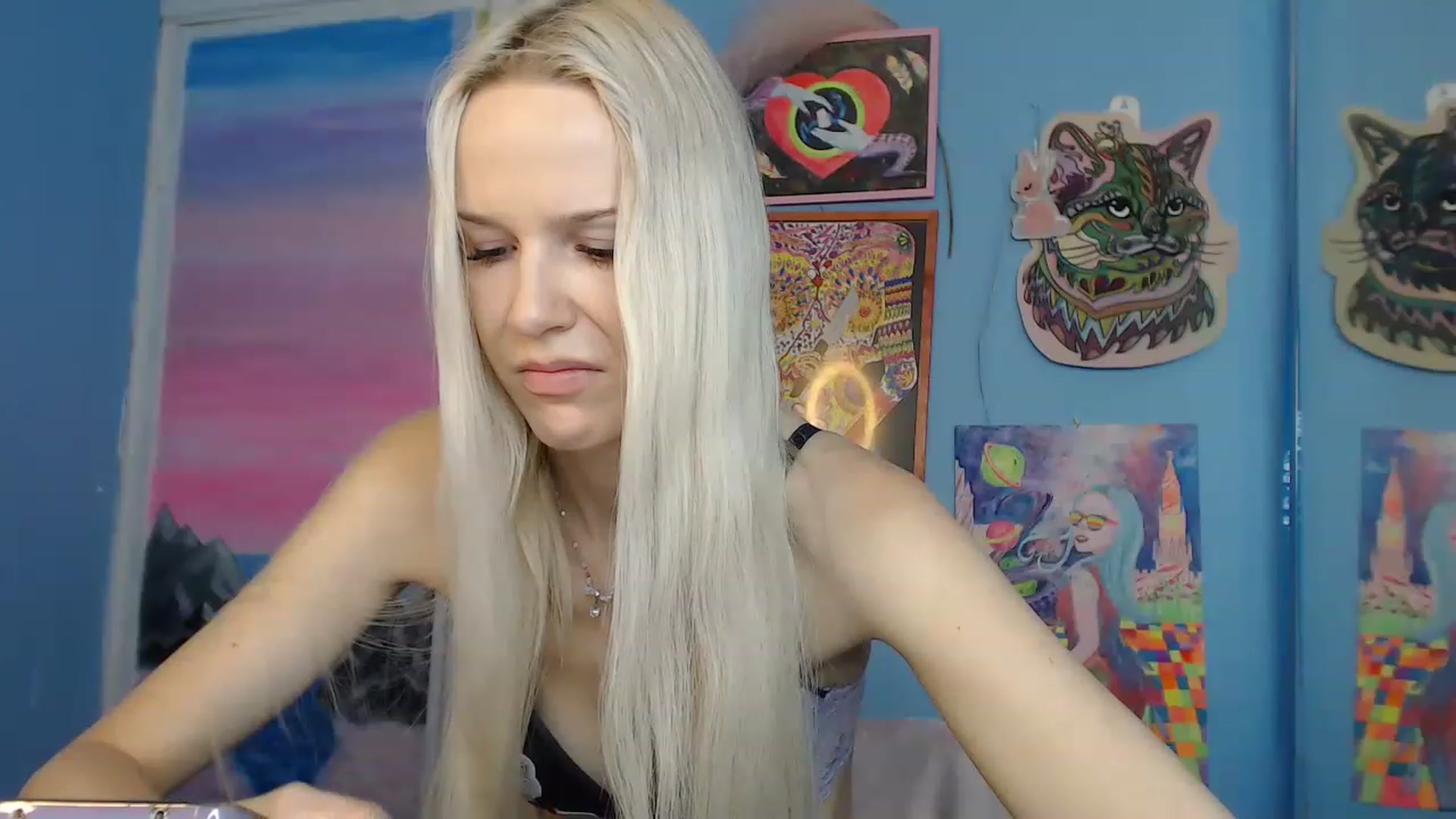 Gallery image thumbnail from PoliLoveLuna's myfreecams stream on, 07/10/2023, 05:25 image 17 of 20