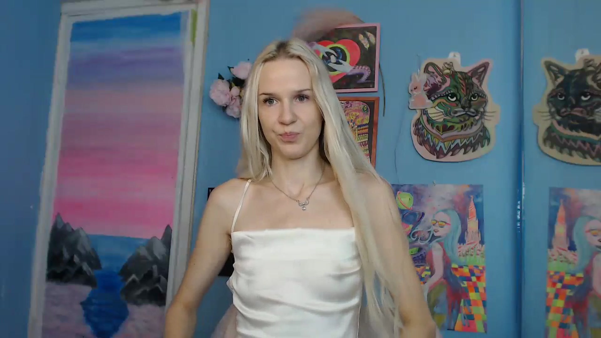 Gallery image thumbnail from PoliLoveLuna's myfreecams stream on, 07/11/2023, 05:39 image 2 of 20