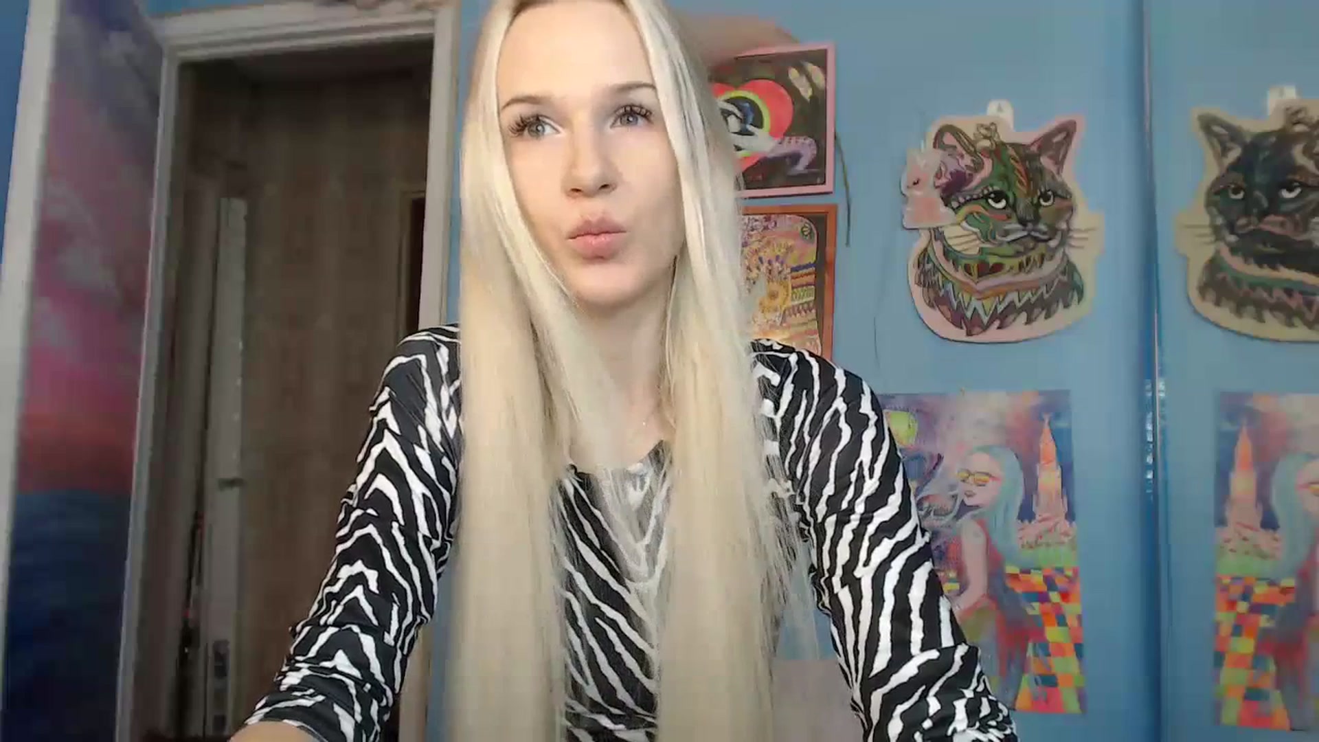 Gallery image thumbnail from PoliLoveLuna's myfreecams stream on, 07/12/2023, 04:27 image 9 of 20