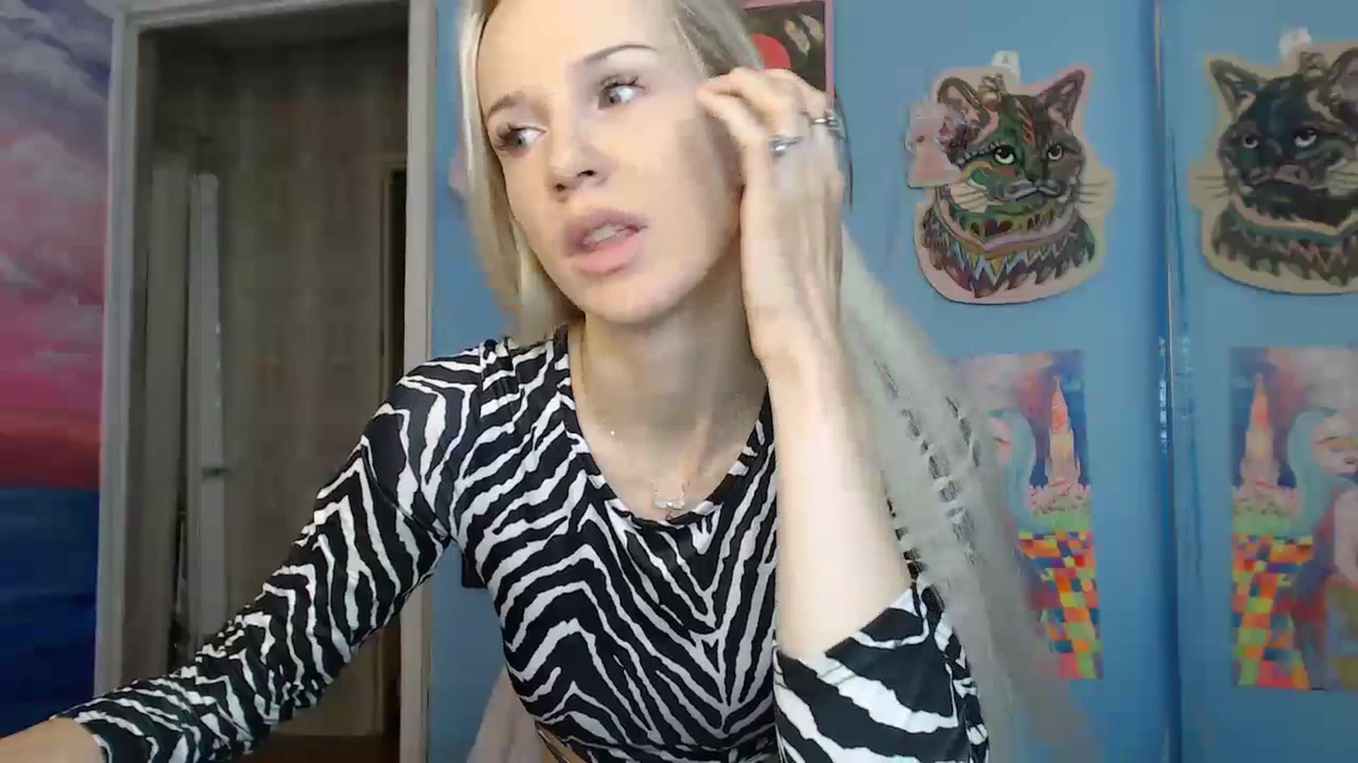 Gallery image thumbnail from PoliLoveLuna's myfreecams stream on, 07/12/2023, 05:24 image 17 of 20