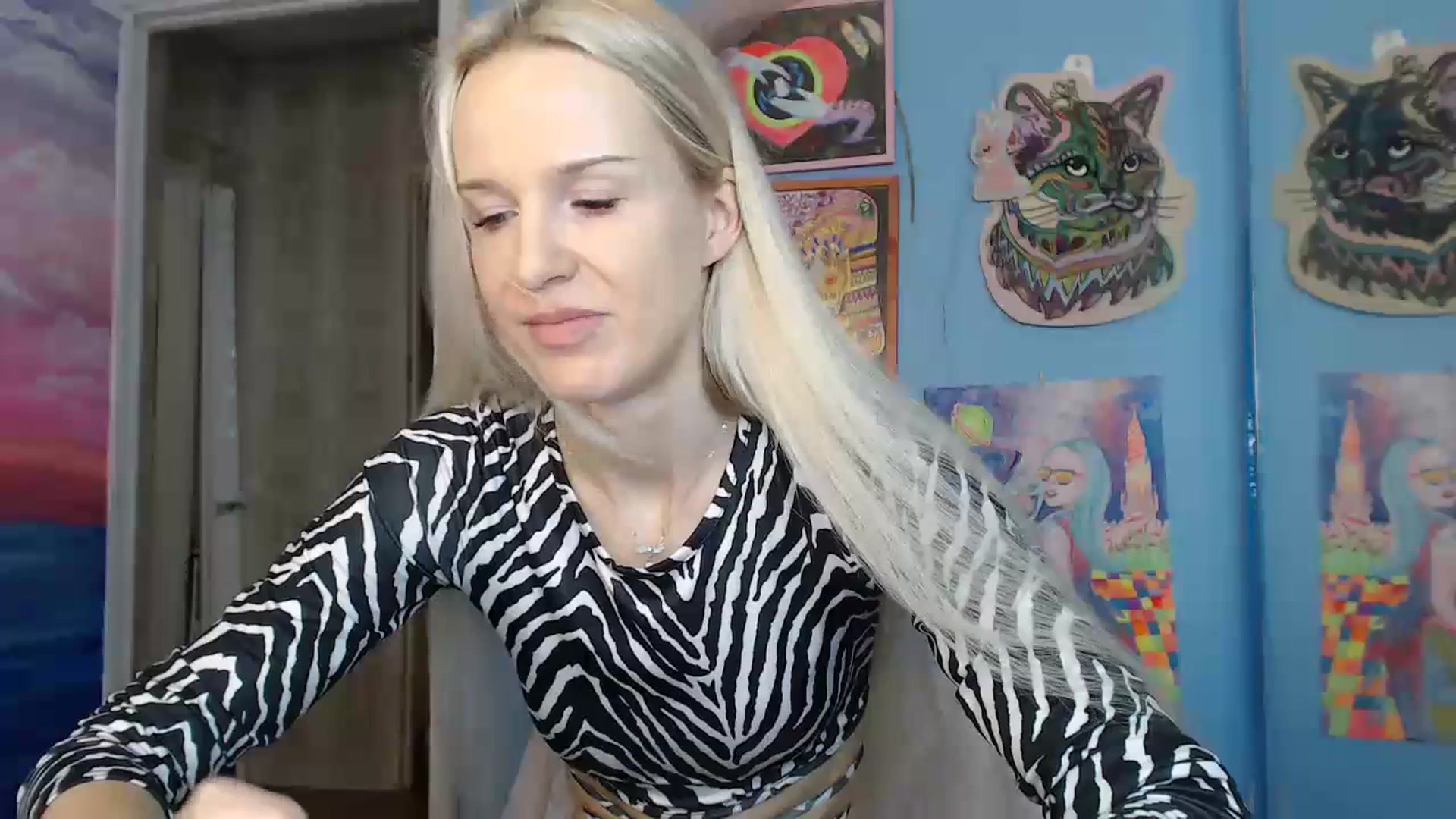 Gallery image thumbnail from PoliLoveLuna's myfreecams stream on, 07/12/2023, 05:24 image 18 of 20