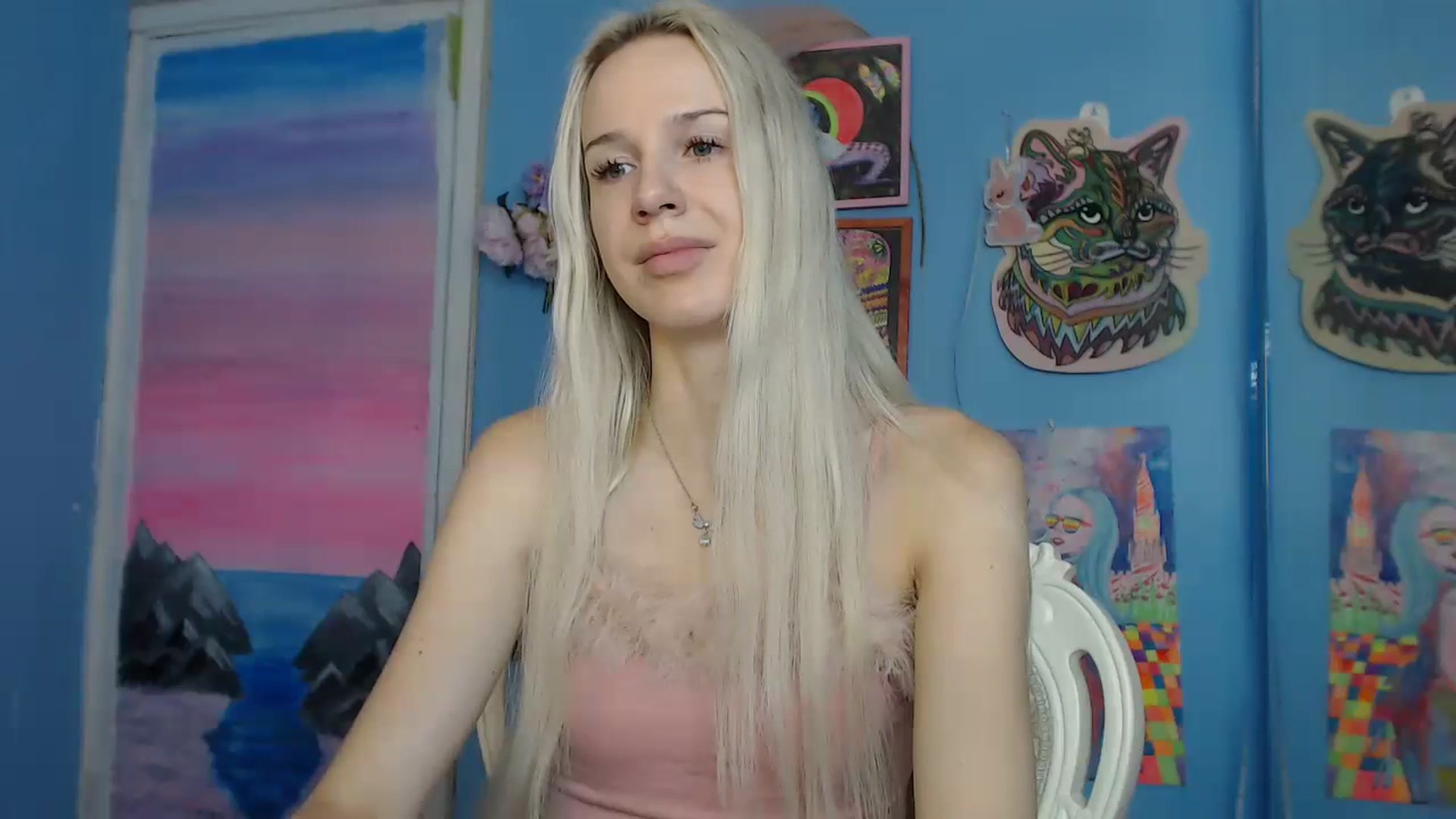 Gallery image thumbnail from PoliLoveLuna's myfreecams stream on, 07/17/2023, 06:07 image 19 of 20