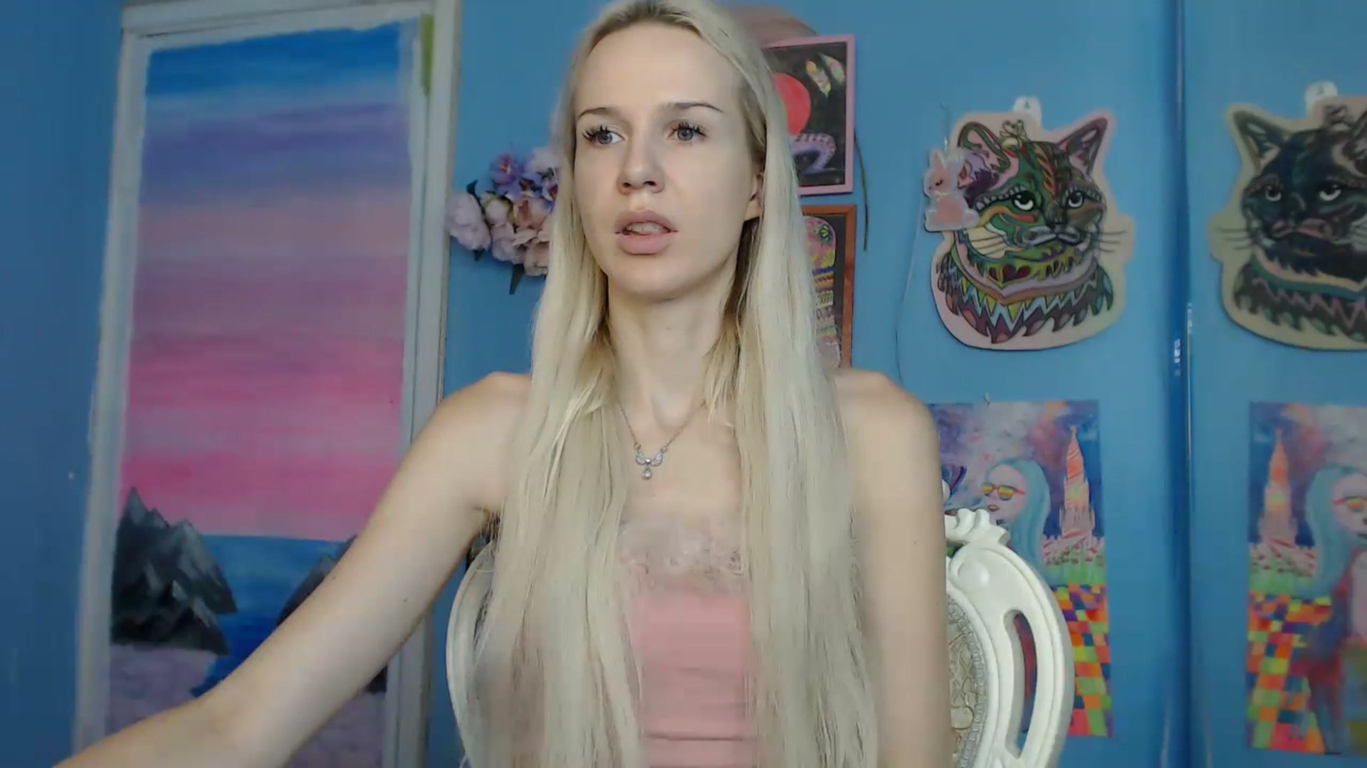 Gallery image thumbnail from PoliLoveLuna's myfreecams stream on, 07/17/2023, 06:07 image 16 of 20
