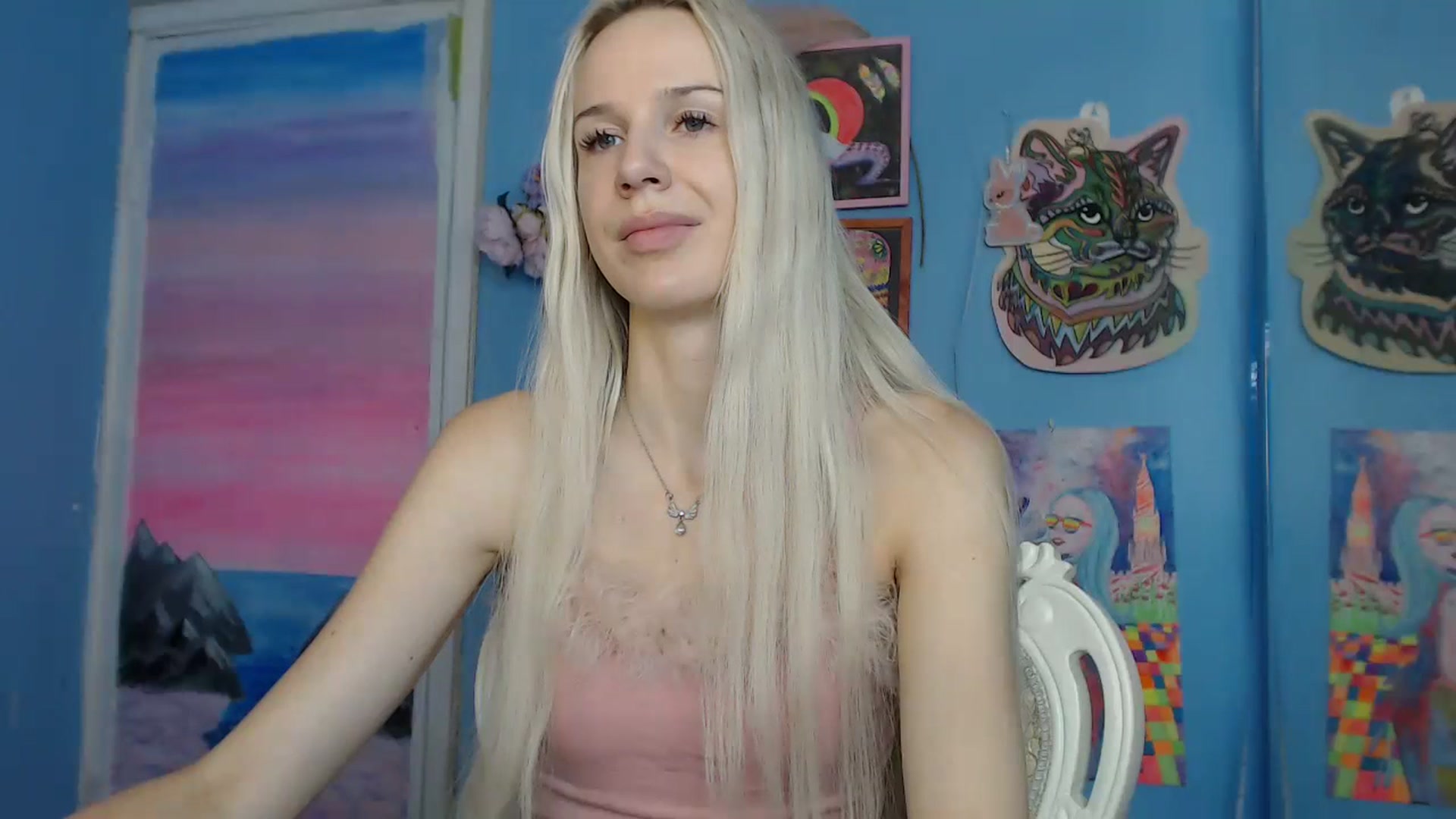 Gallery image thumbnail from PoliLoveLuna's myfreecams stream on, 07/17/2023, 06:07 image 18 of 20
