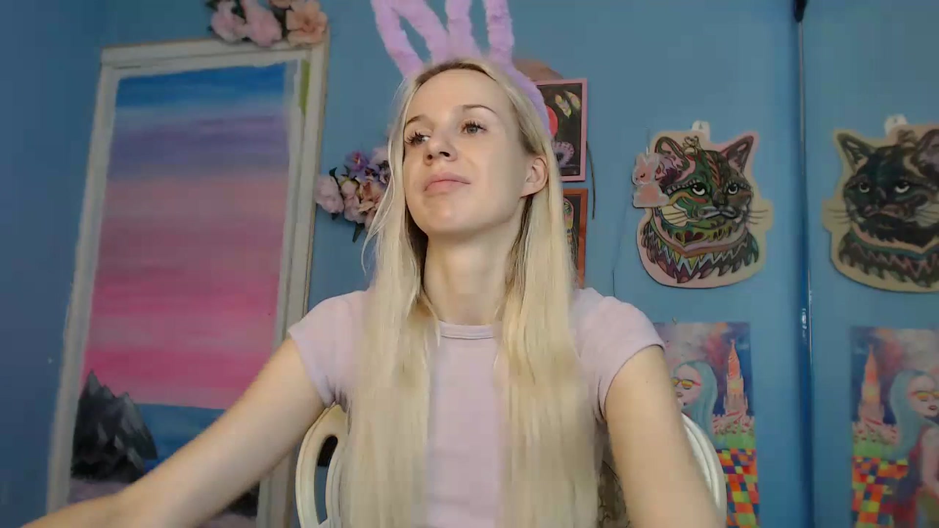 Gallery image thumbnail from PoliLoveLuna's myfreecams stream on, 07/18/2023, 05:15 image 14 of 20