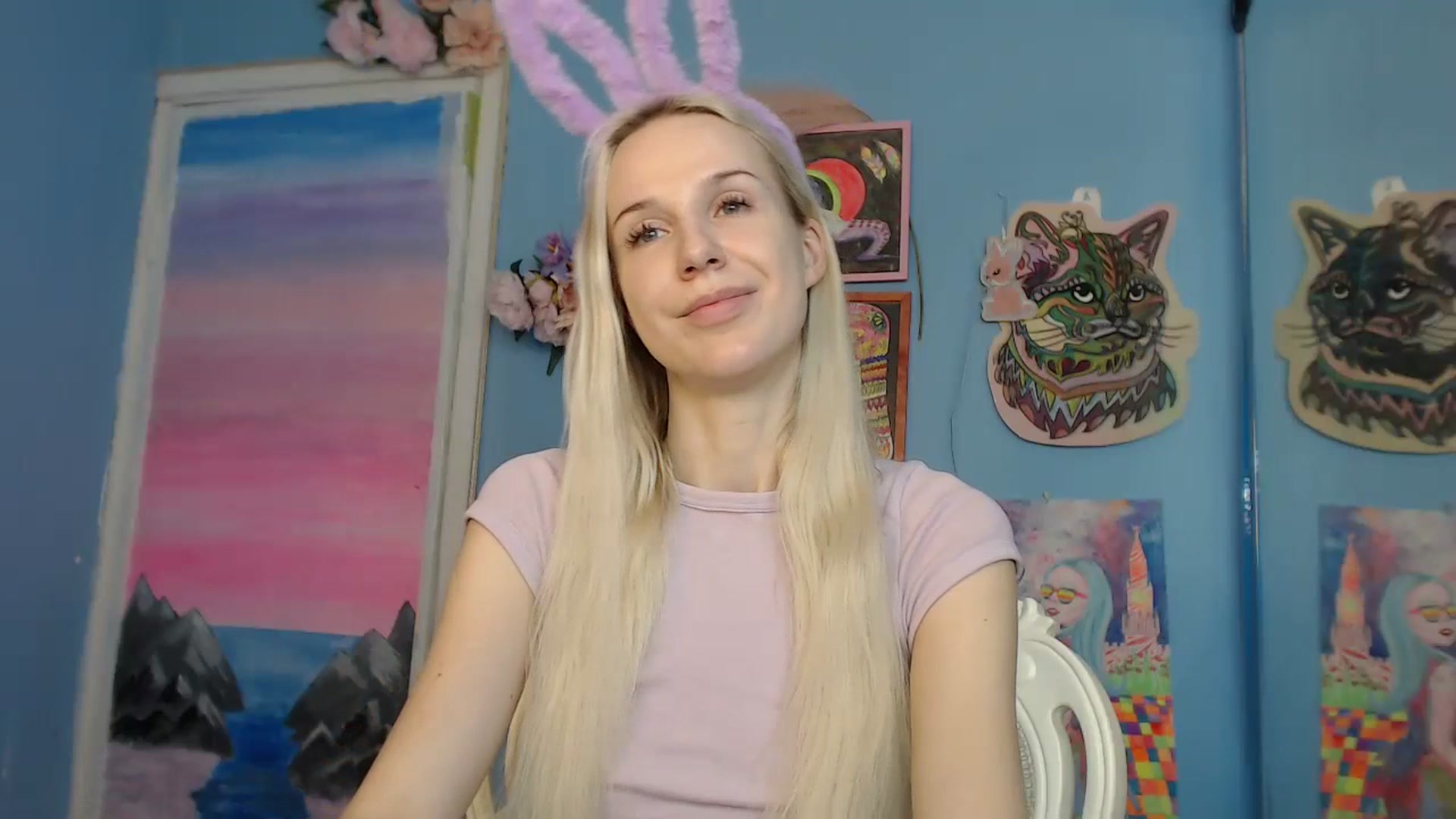 Gallery image thumbnail from PoliLoveLuna's myfreecams stream on, 07/18/2023, 05:15 image 18 of 20