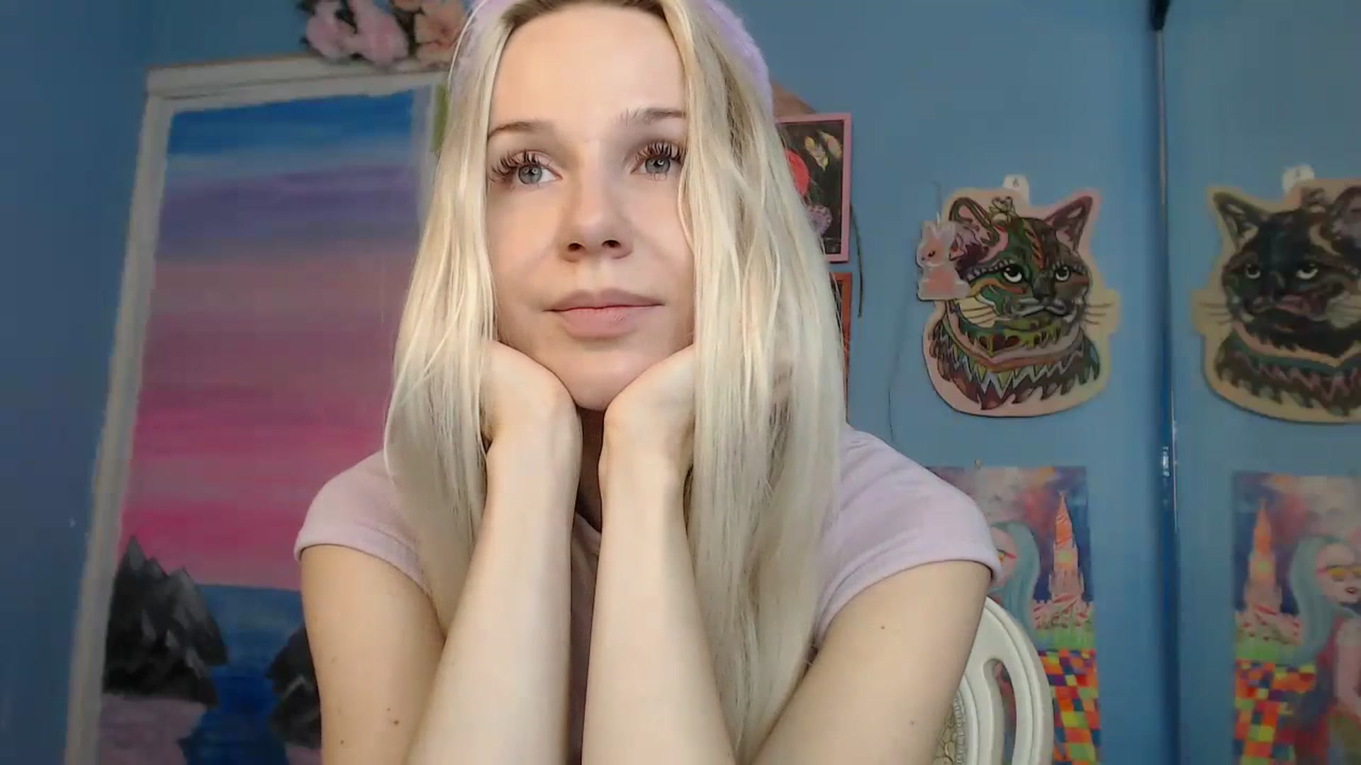Gallery image thumbnail from PoliLoveLuna's myfreecams stream on, 07/18/2023, 05:15 image 17 of 20