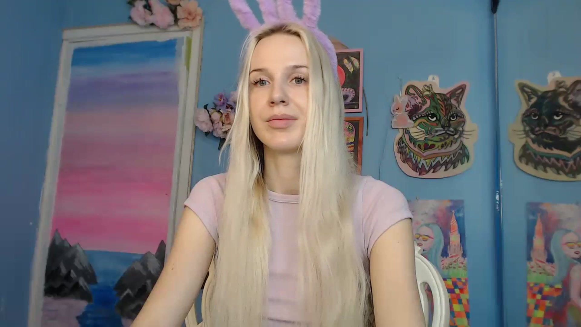 Gallery image thumbnail from PoliLoveLuna's myfreecams stream on, 07/18/2023, 05:15 image 4 of 20
