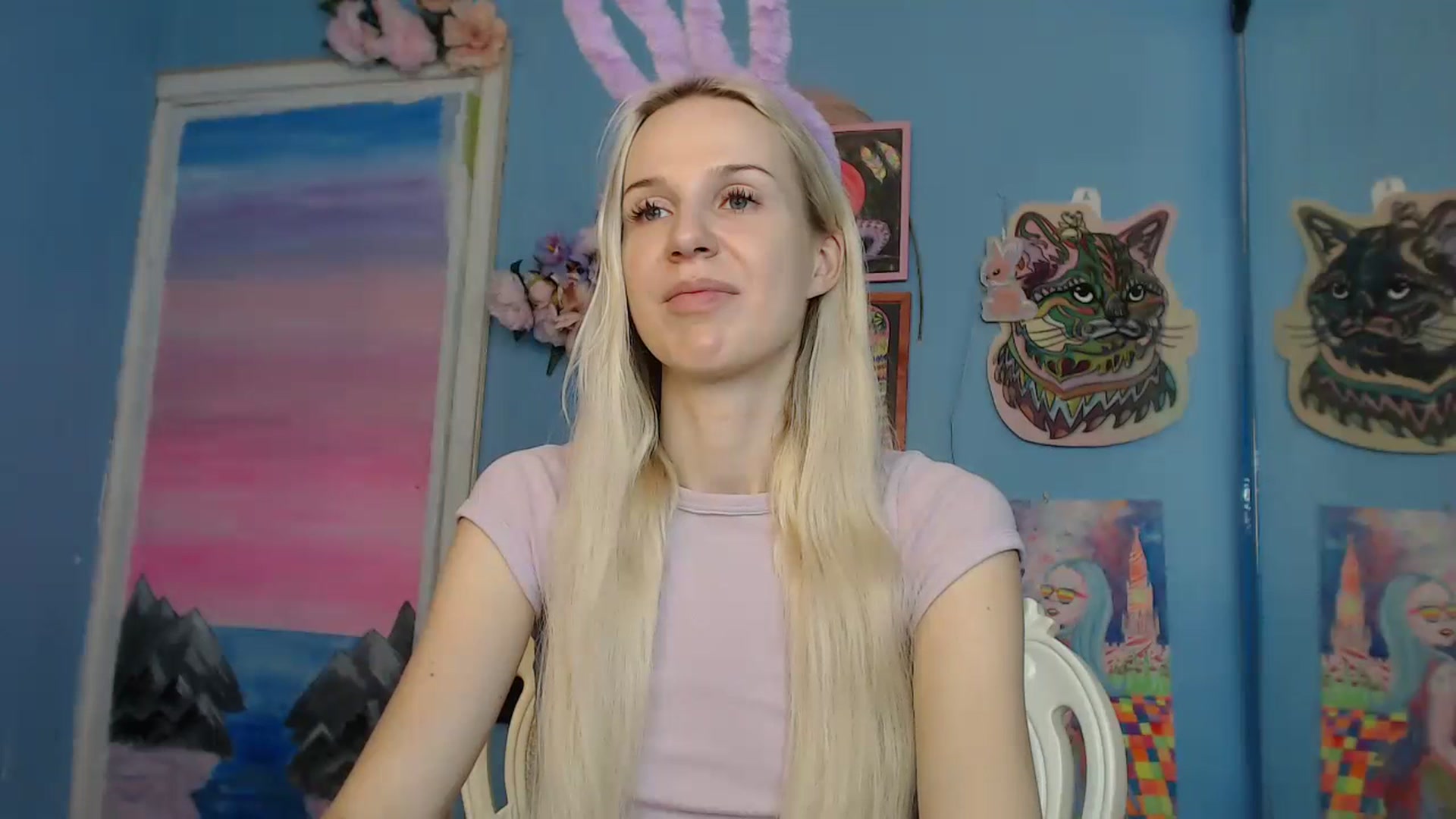 Gallery image thumbnail from PoliLoveLuna's myfreecams stream on, 07/18/2023, 05:15 image 8 of 20