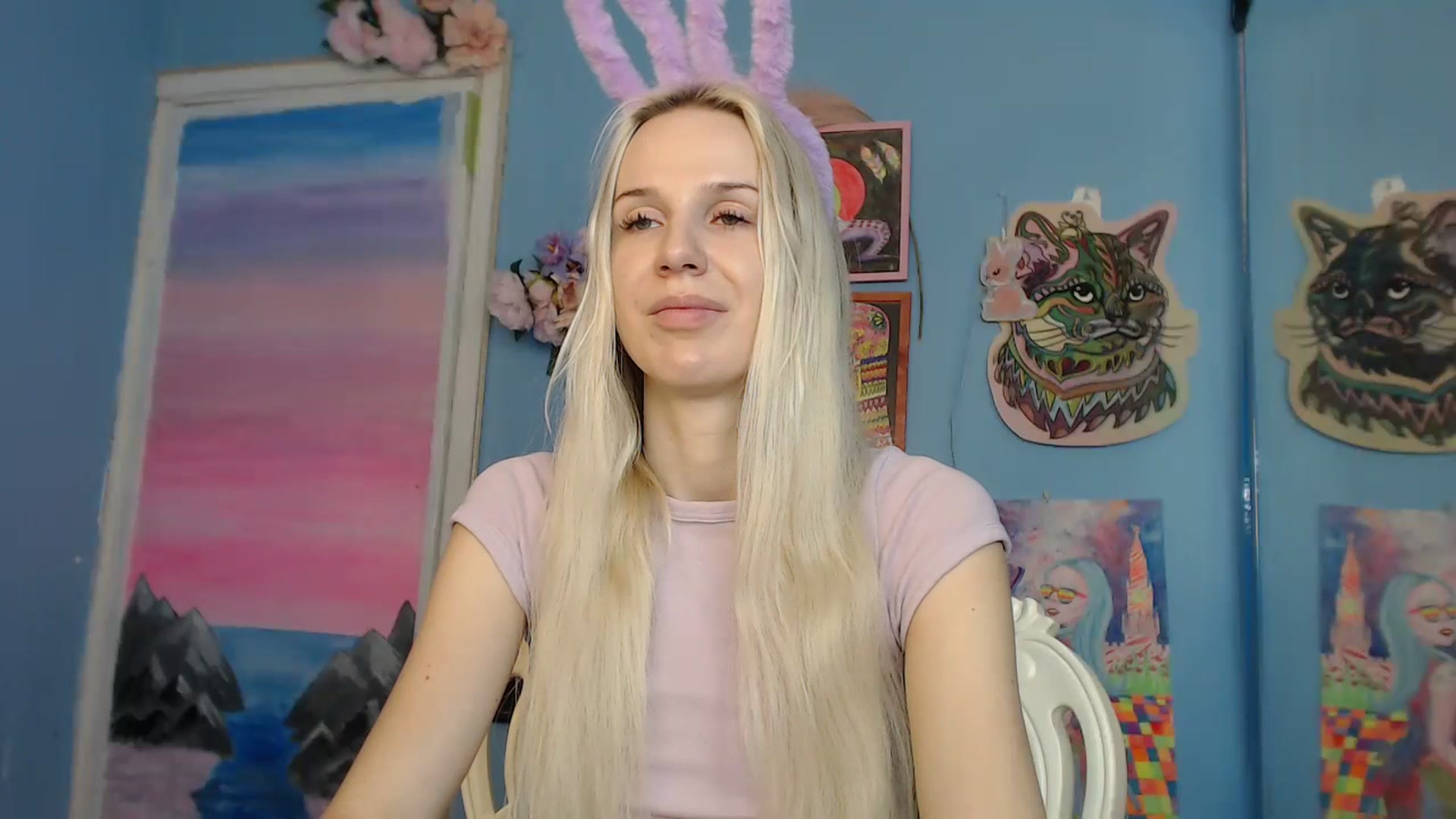 Gallery image thumbnail from PoliLoveLuna's myfreecams stream on, 07/18/2023, 05:15 image 16 of 20