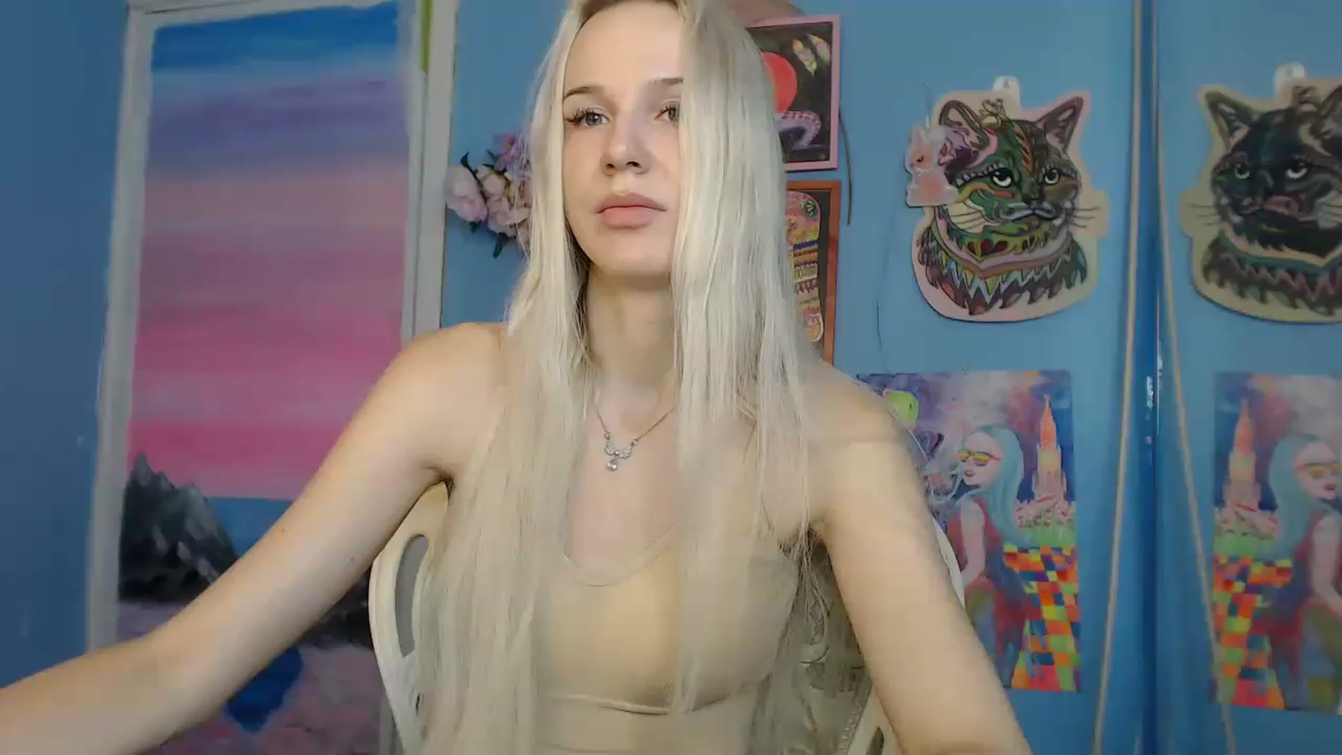 Gallery image thumbnail from PoliLoveLuna's myfreecams stream on, 07/21/2023, 05:00 image 11 of 20