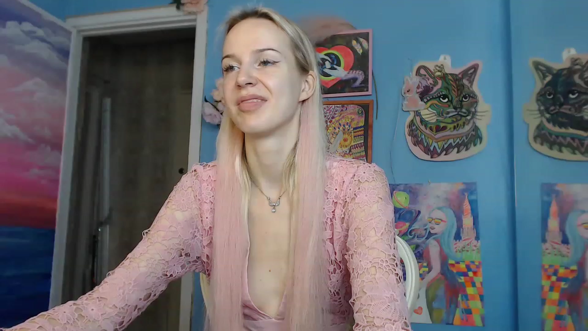 Gallery image thumbnail from PoliLoveLuna's myfreecams stream on, 08/08/2023, 05:36 image 9 of 20