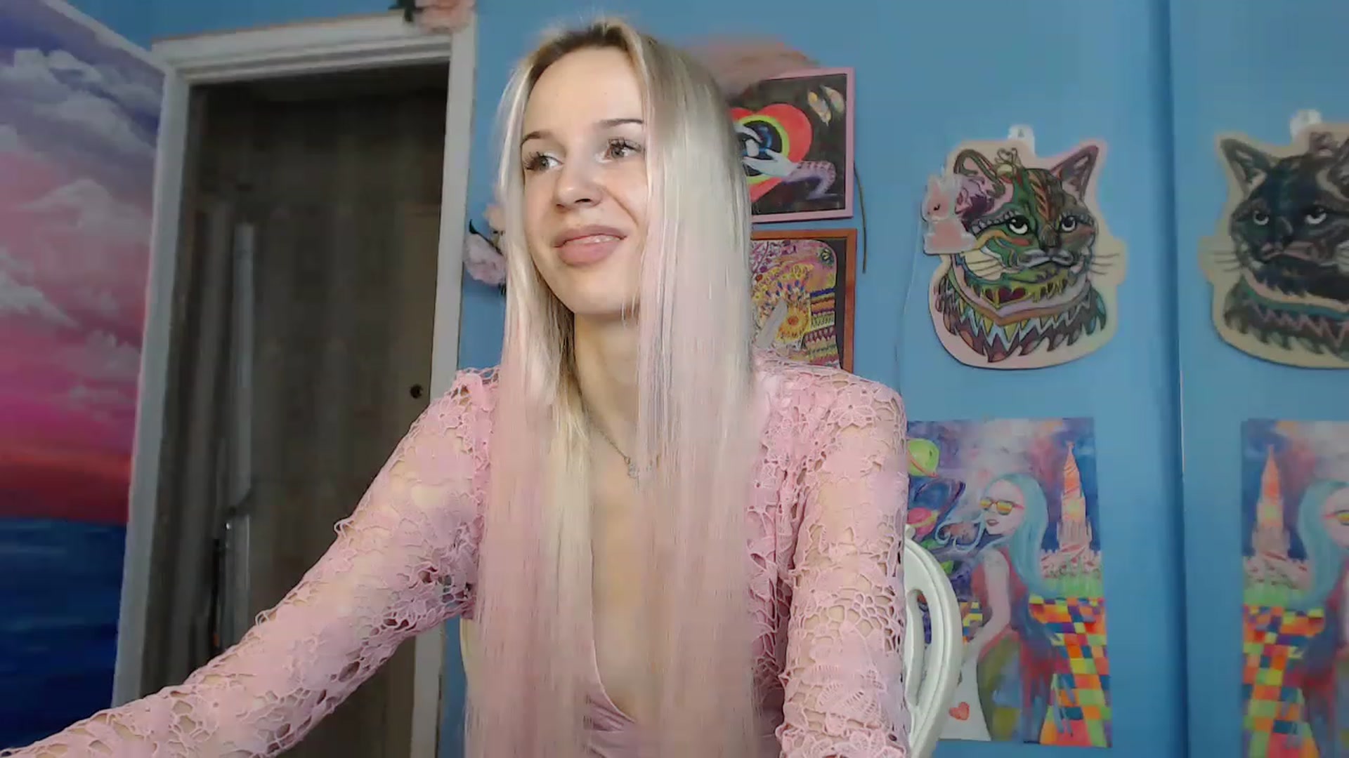 Gallery image thumbnail from PoliLoveLuna's myfreecams stream on, 08/08/2023, 05:36 image 13 of 20