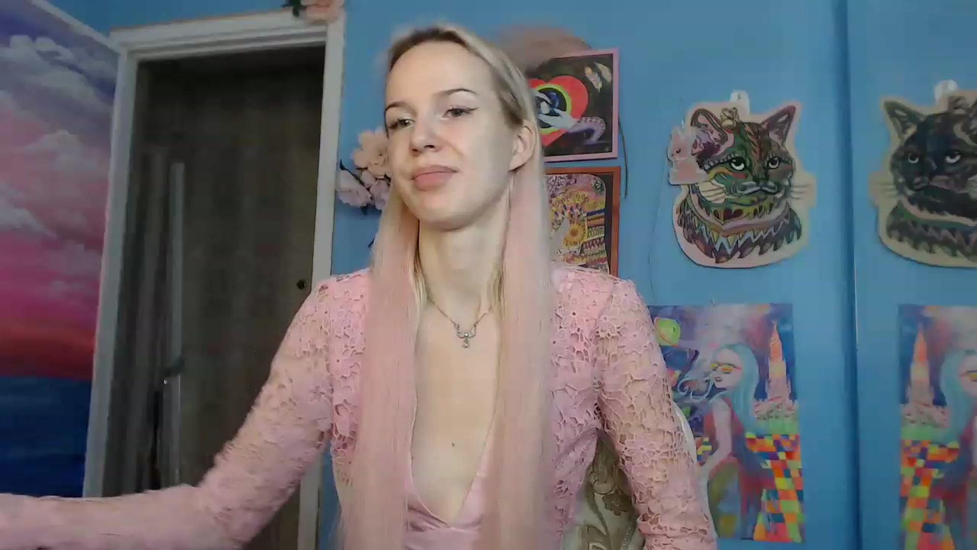 Gallery image thumbnail from PoliLoveLuna's myfreecams stream on, 08/08/2023, 05:36 image 12 of 20