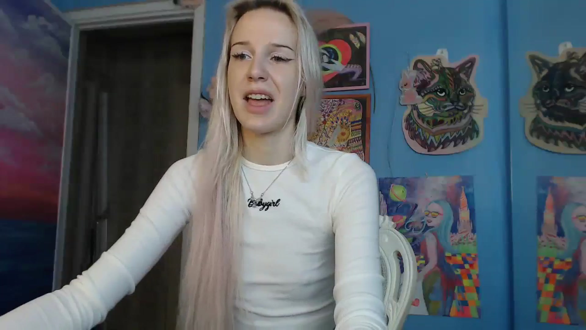 Gallery image thumbnail from PoliLoveLuna's myfreecams stream on, 08/10/2023, 03:27 image 10 of 20
