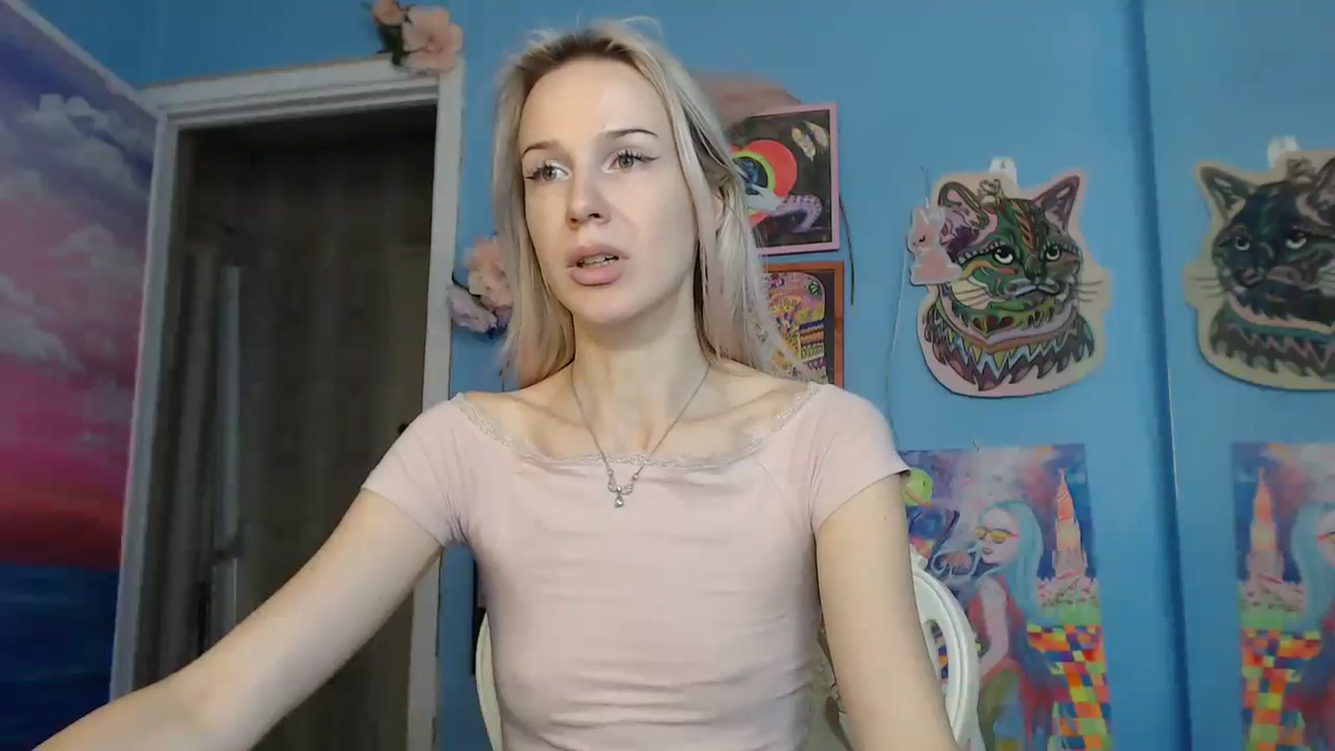 Gallery image thumbnail from PoliLoveLuna's myfreecams stream on, 08/11/2023, 05:31 image 16 of 20