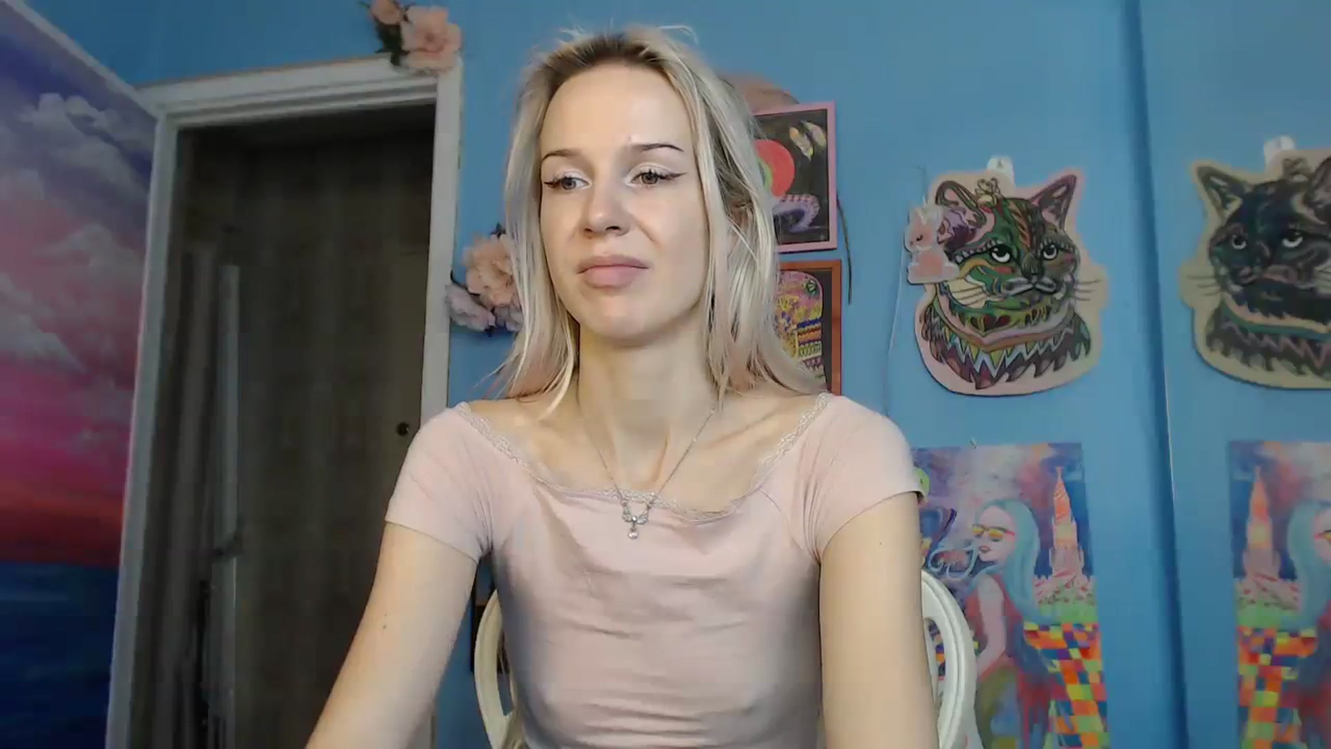 Gallery image thumbnail from PoliLoveLuna's myfreecams stream on, 08/11/2023, 05:31 image 17 of 20