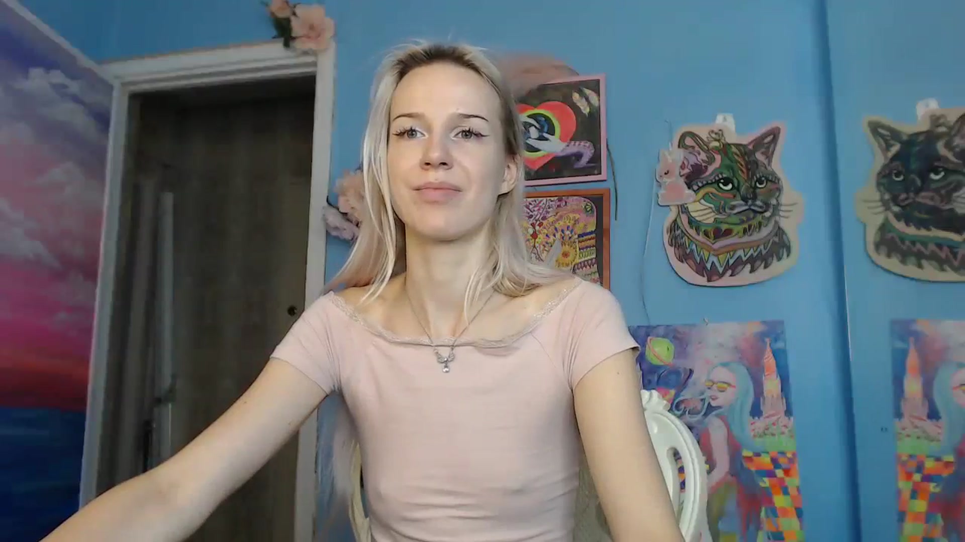 Gallery image thumbnail from PoliLoveLuna's myfreecams stream on, 08/11/2023, 05:31 image 13 of 20